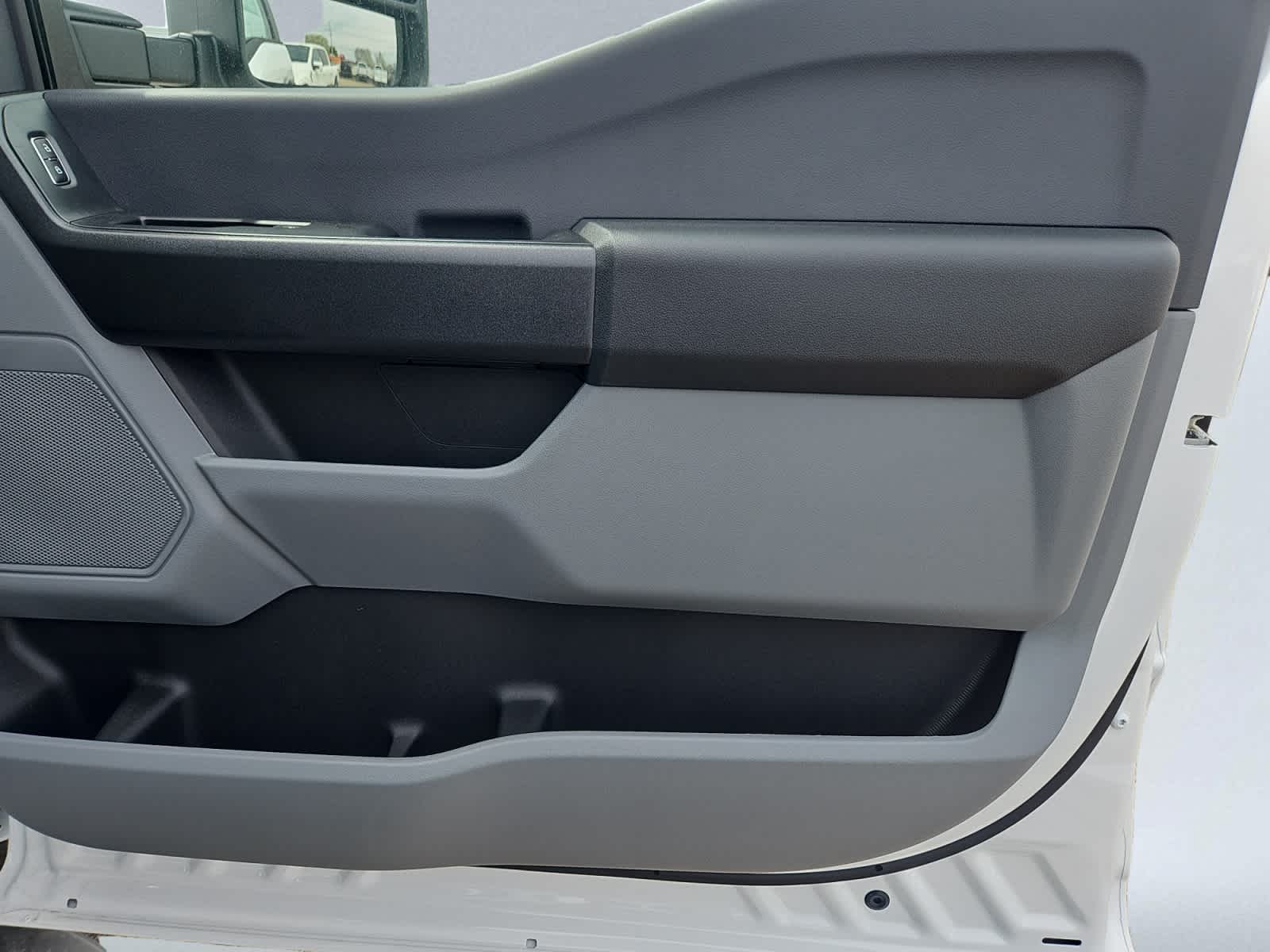 new 2025 Ford Super Duty F-350 SRW car, priced at $53,700