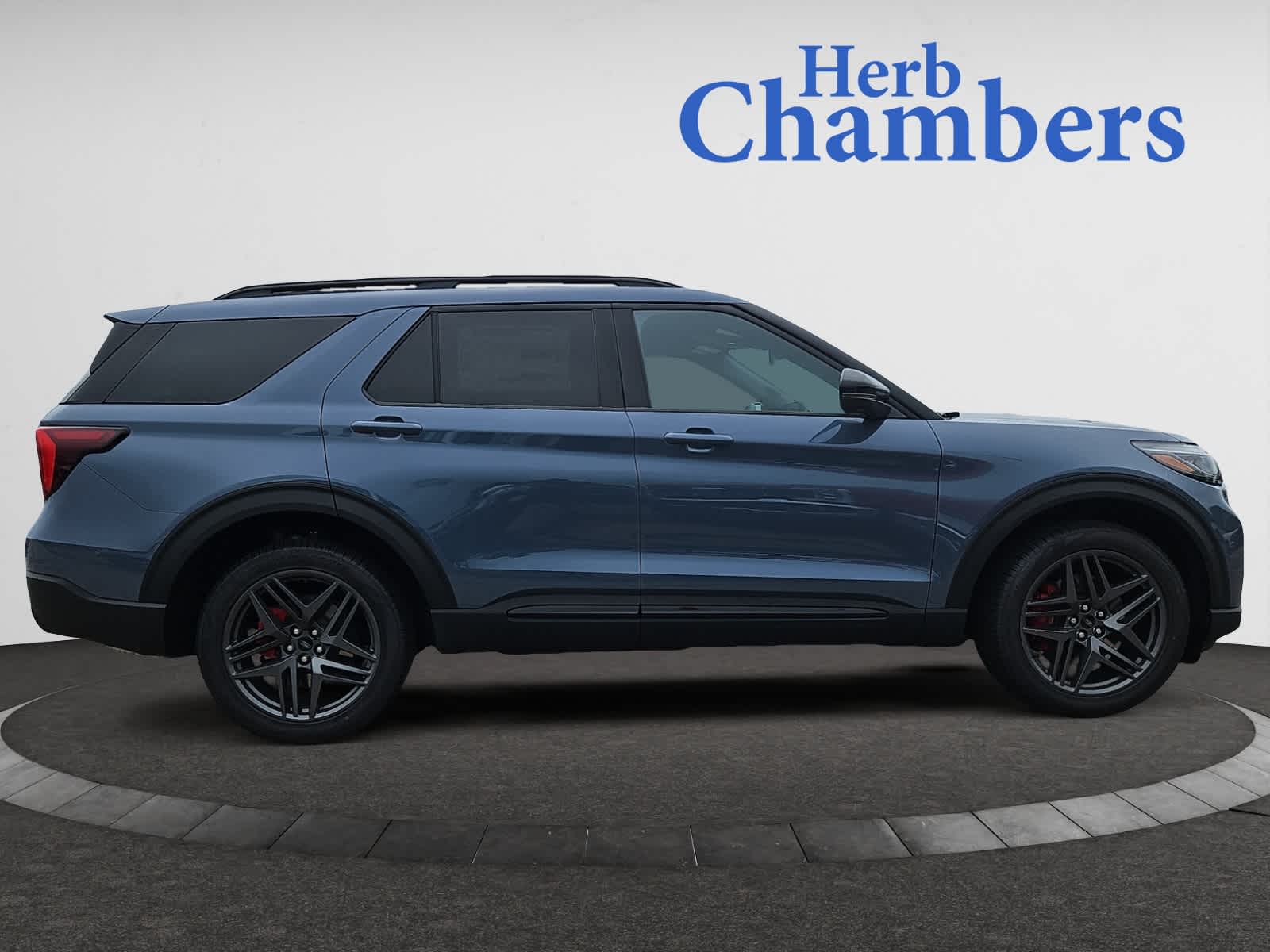 new 2025 Ford Explorer car, priced at $52,935