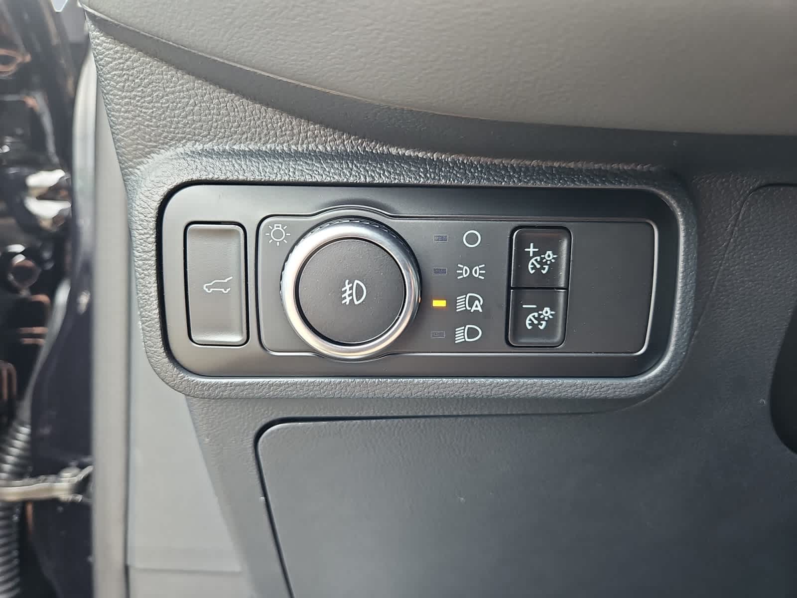 new 2025 Ford Explorer car, priced at $50,555