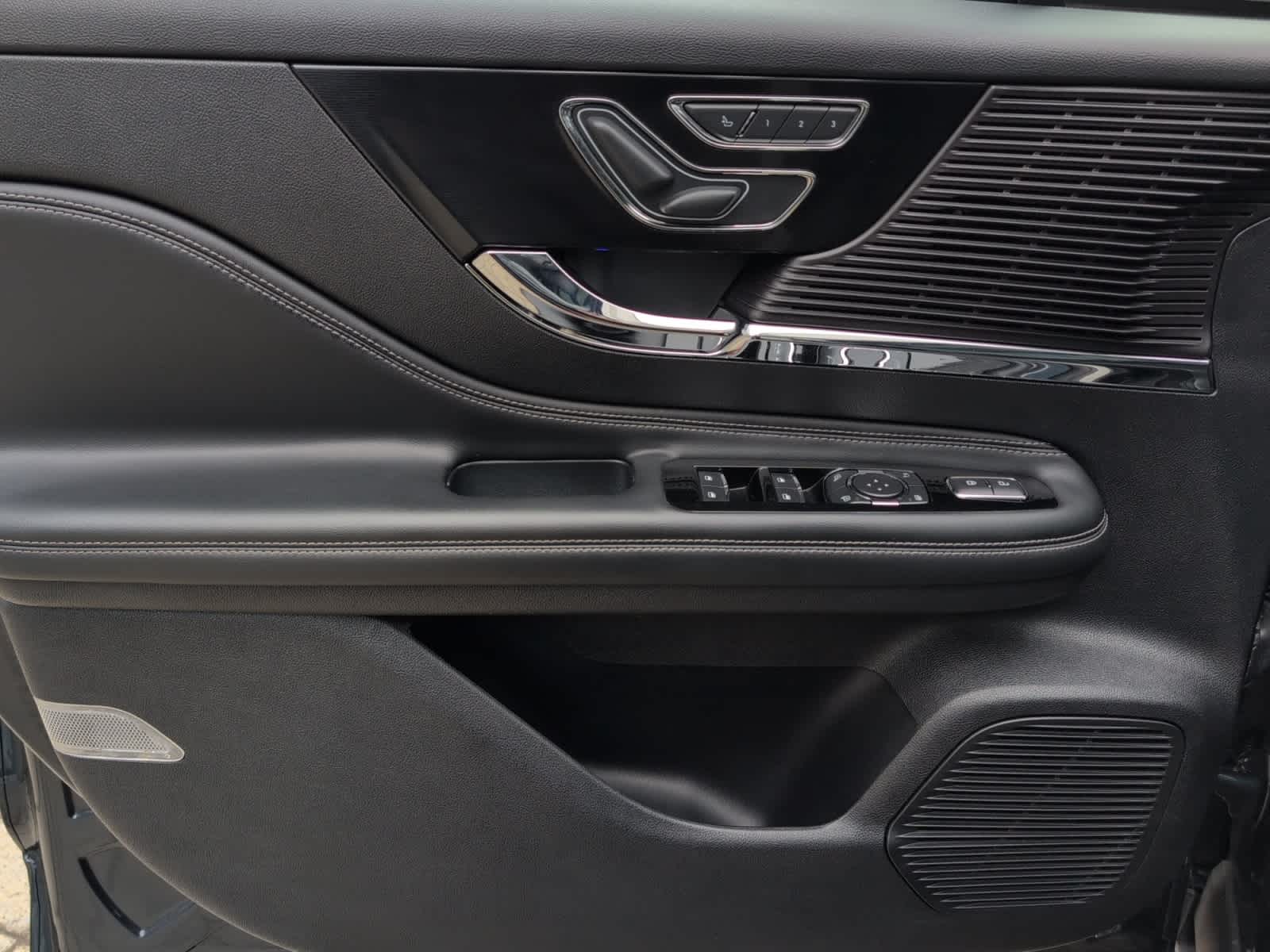 used 2022 Lincoln Corsair car, priced at $31,998