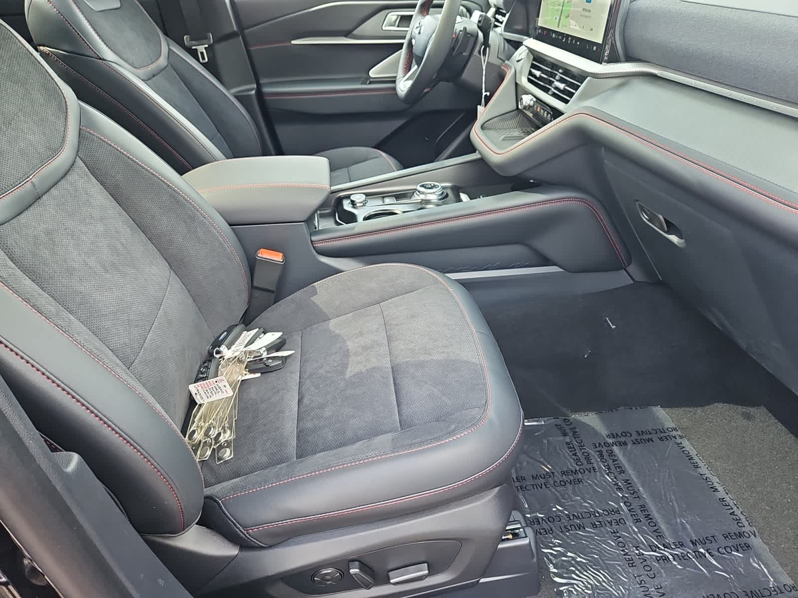 new 2025 Ford Explorer car, priced at $61,685