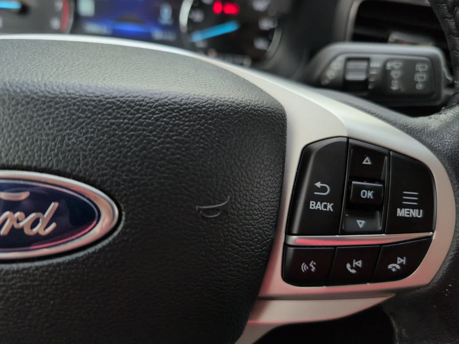 used 2023 Ford Explorer car, priced at $27,998