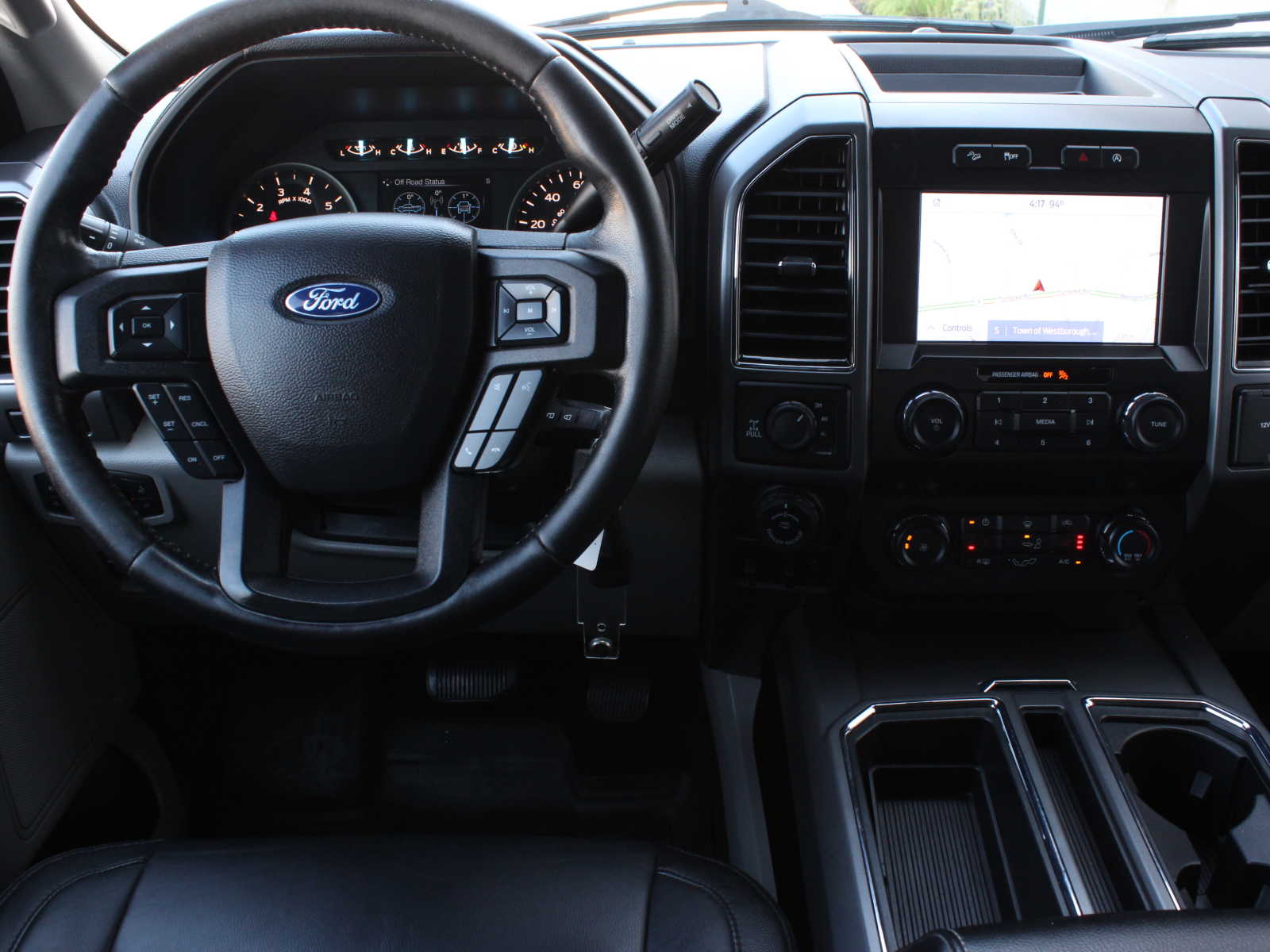 used 2020 Ford F-150 car, priced at $29,998