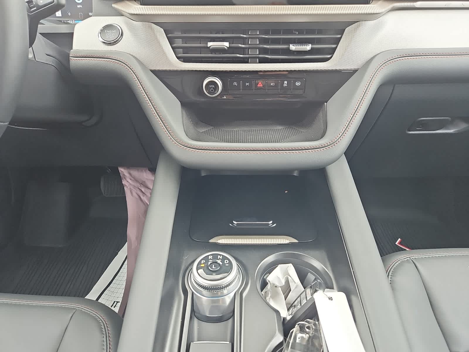 new 2025 Ford Explorer car, priced at $50,060