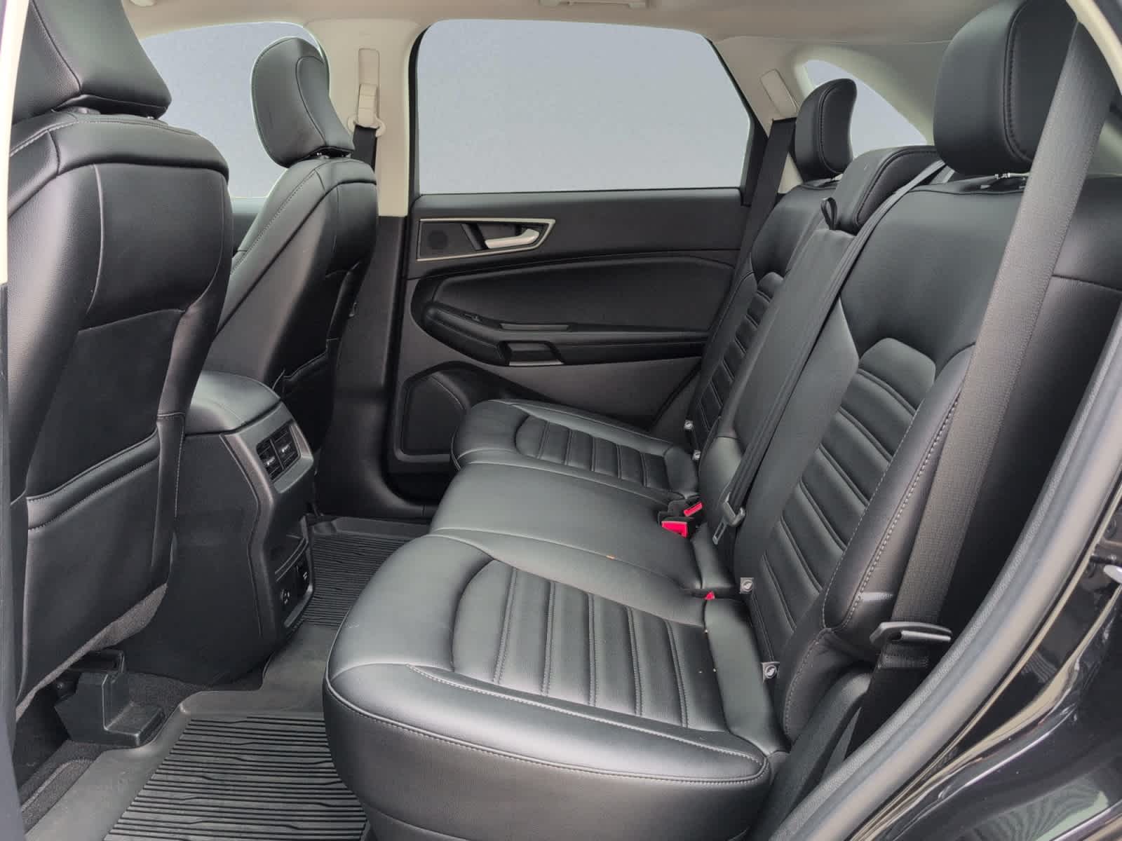 used 2022 Ford Edge car, priced at $28,498