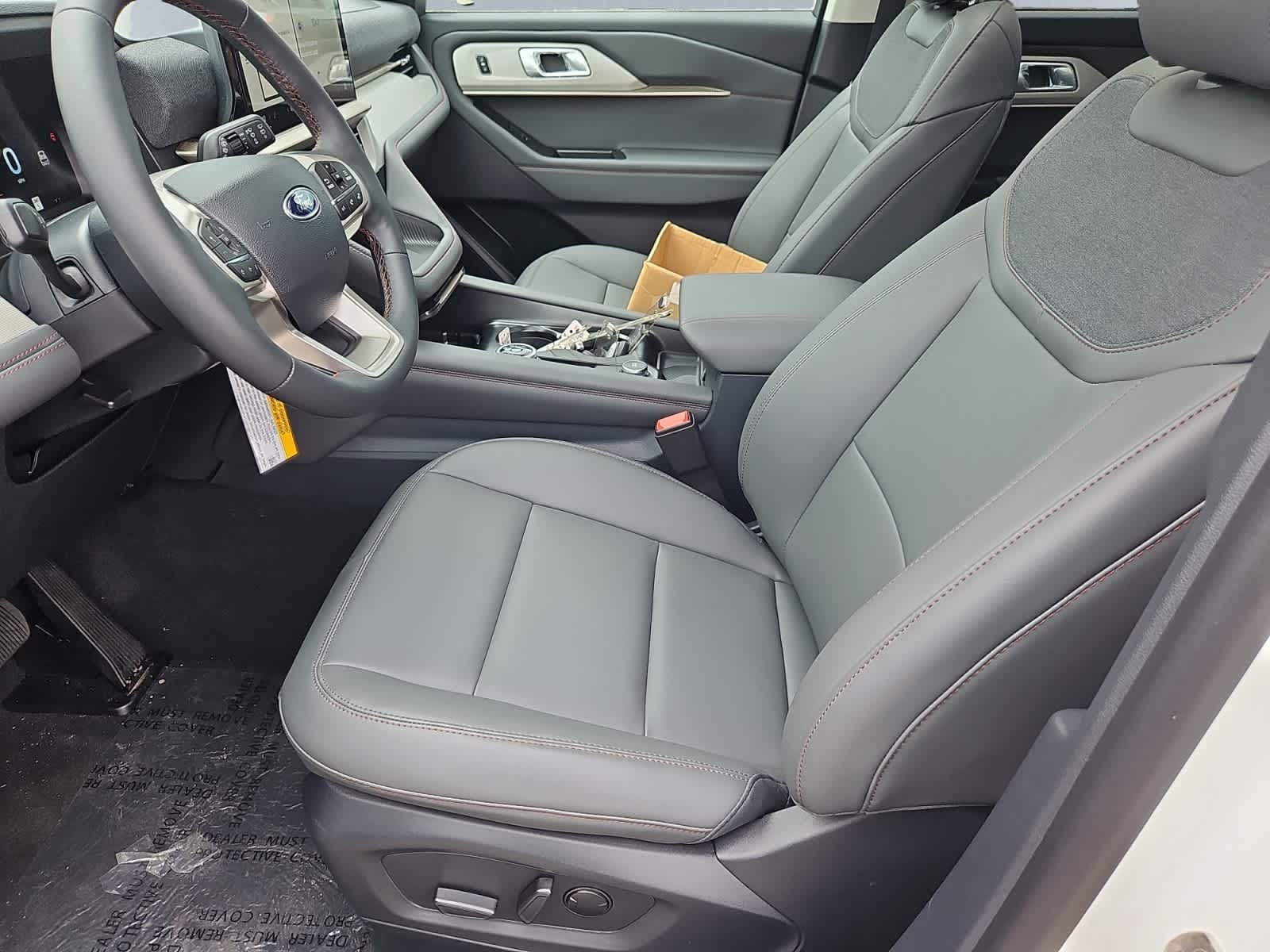 new 2025 Ford Explorer car, priced at $51,235