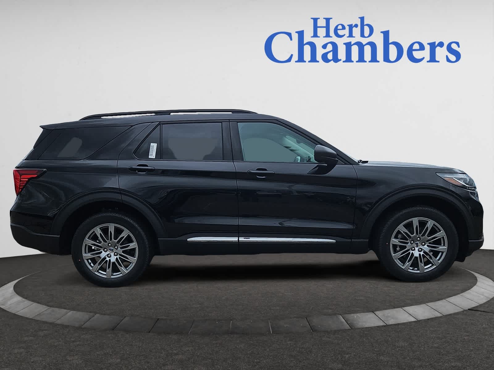 new 2025 Ford Explorer car, priced at $50,440