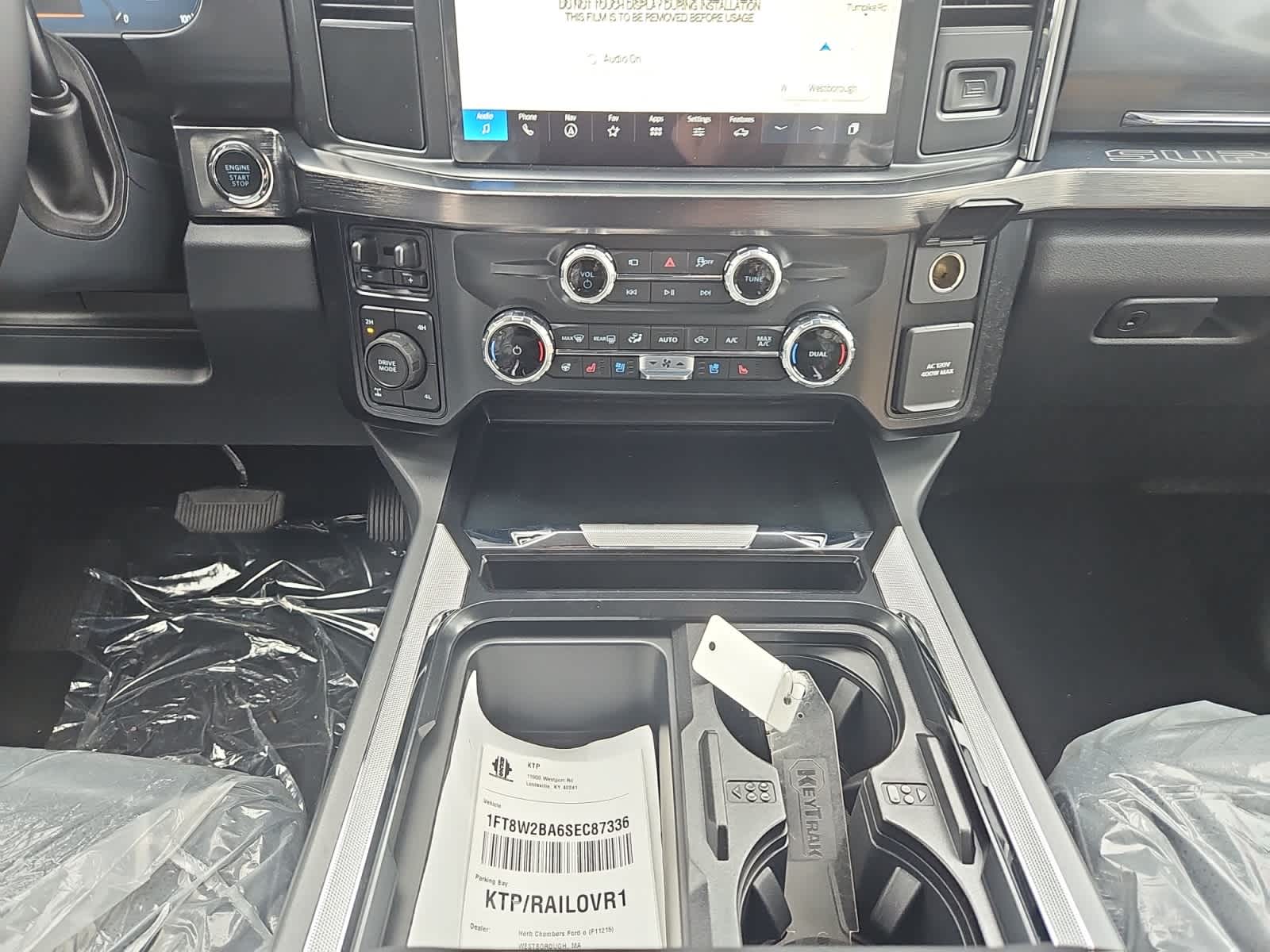new 2025 Ford Super Duty F-250 SRW car, priced at $74,200
