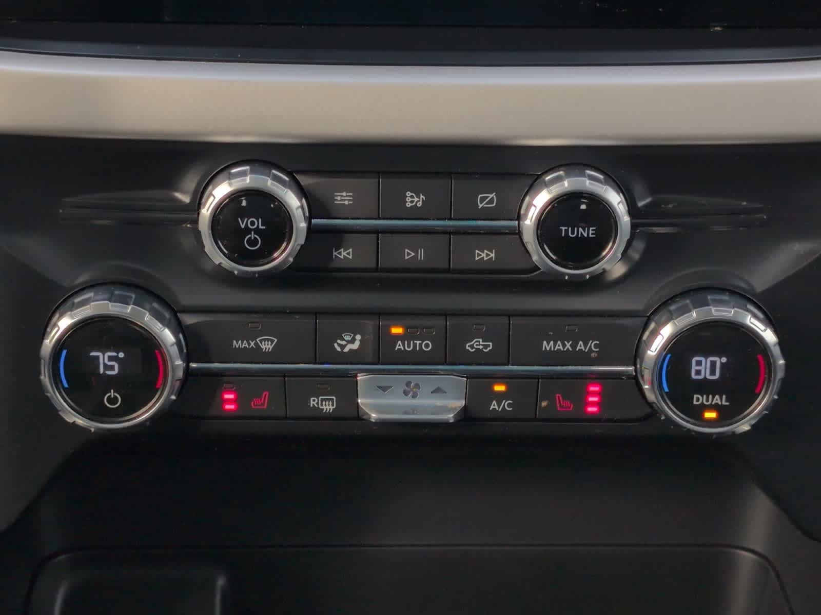 used 2021 Ford F-150 car, priced at $39,998