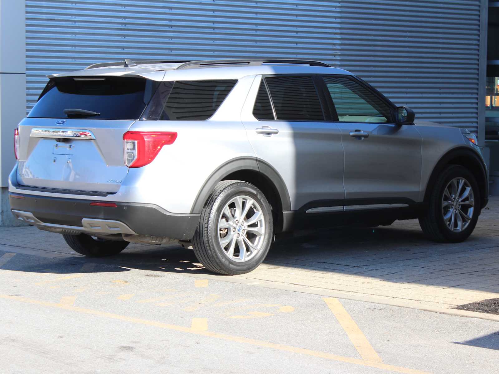 used 2021 Ford Explorer car, priced at $29,798