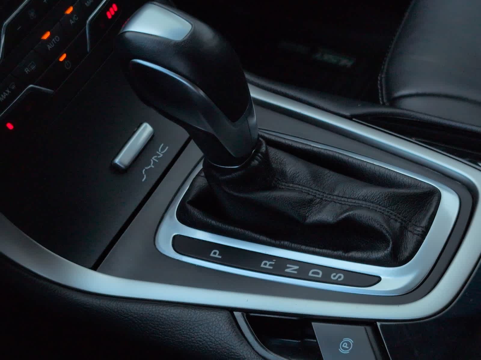 used 2015 Ford Edge car, priced at $9,998