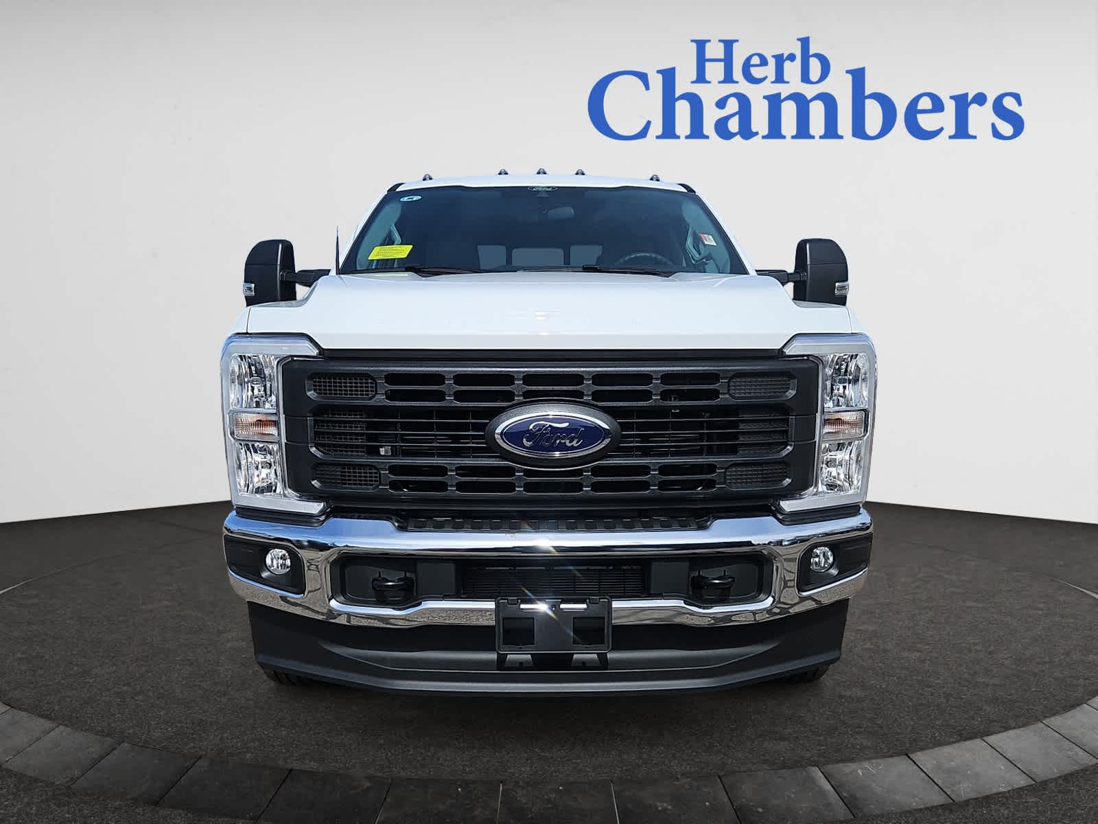 new 2025 Ford Super Duty F-350 DRW car, priced at $73,330
