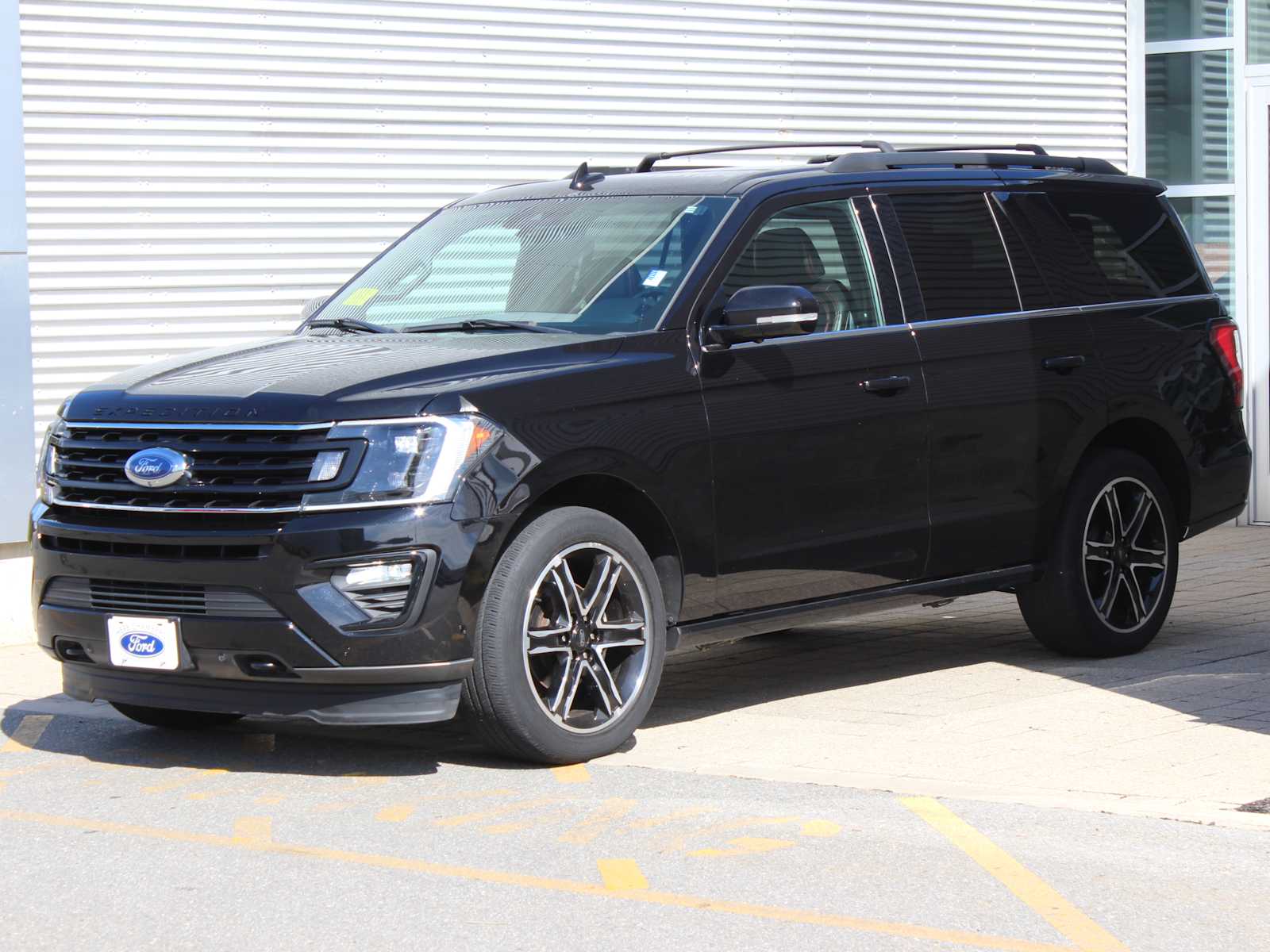 used 2021 Ford Expedition car, priced at $48,998