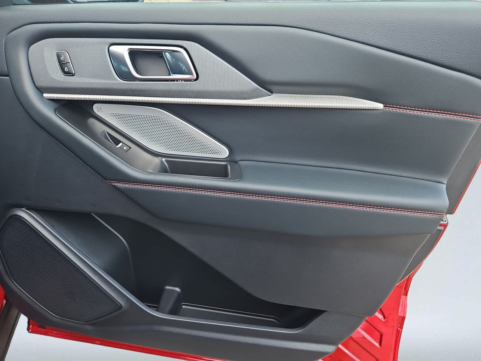 new 2025 Ford Explorer car, priced at $62,155