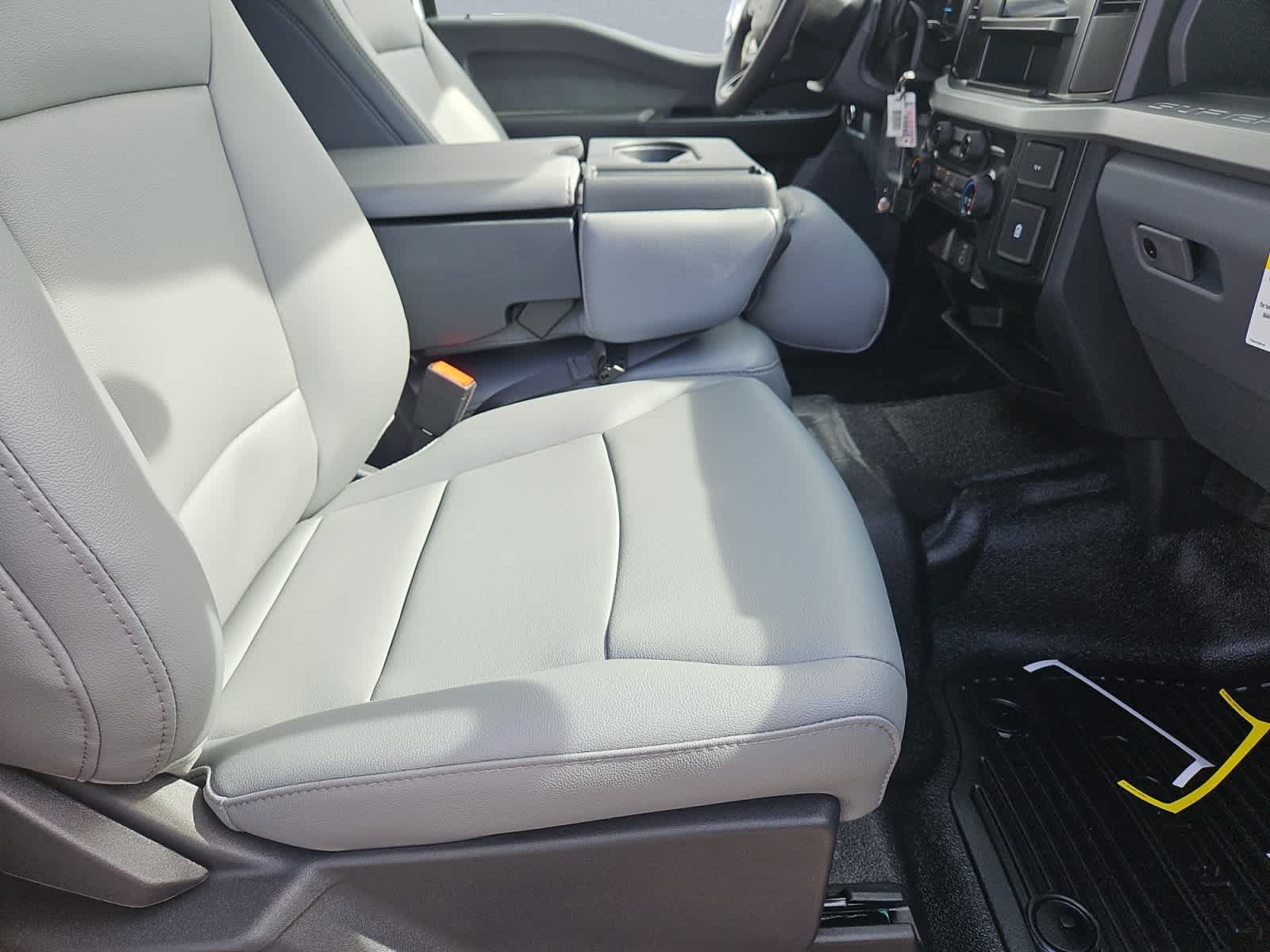 new 2025 Ford Super Duty F-350 DRW car, priced at $73,330