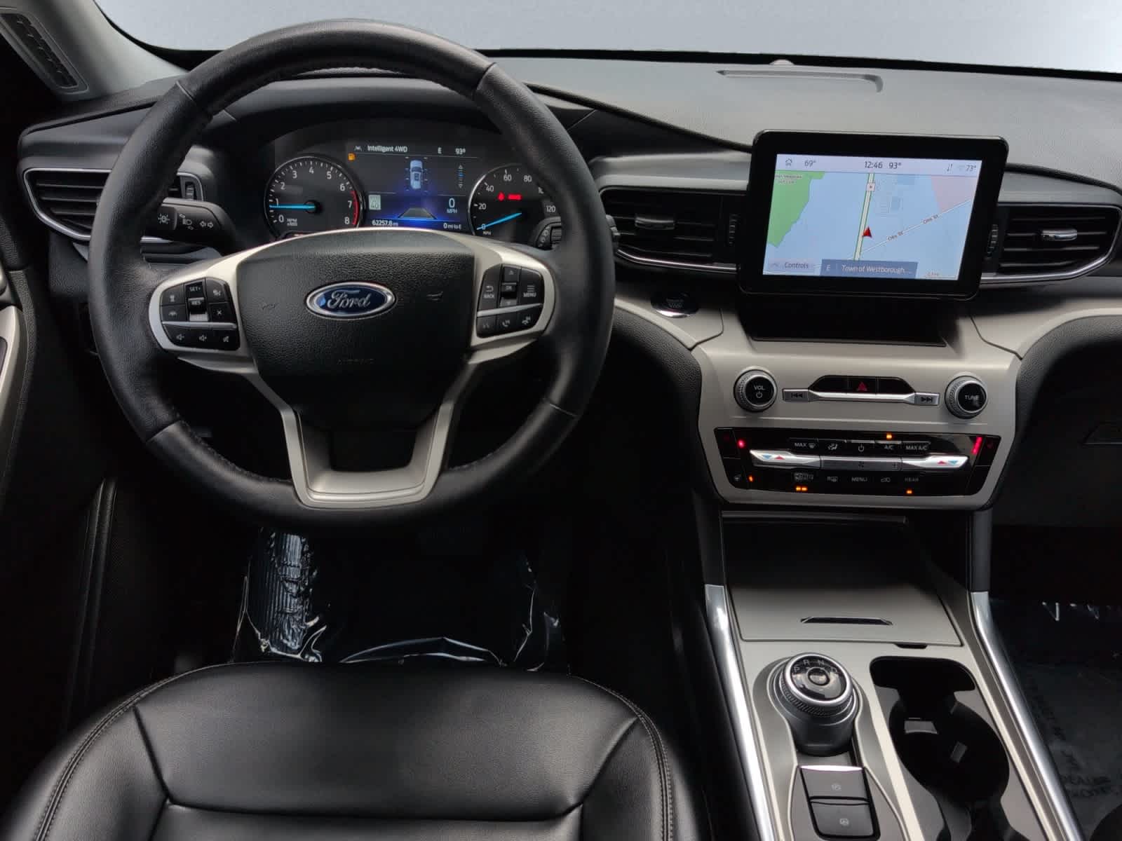 used 2023 Ford Explorer car, priced at $29,798