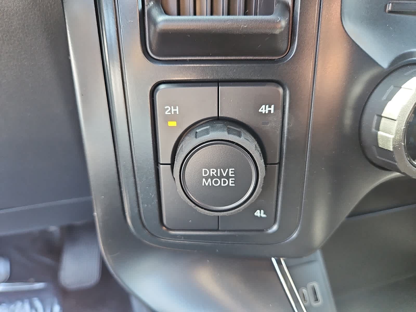 new 2025 Ford F-150 car, priced at $49,334