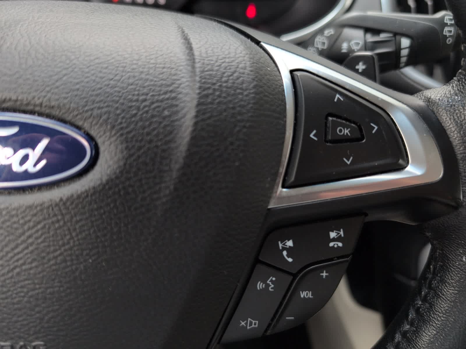 used 2019 Ford Edge car, priced at $18,998