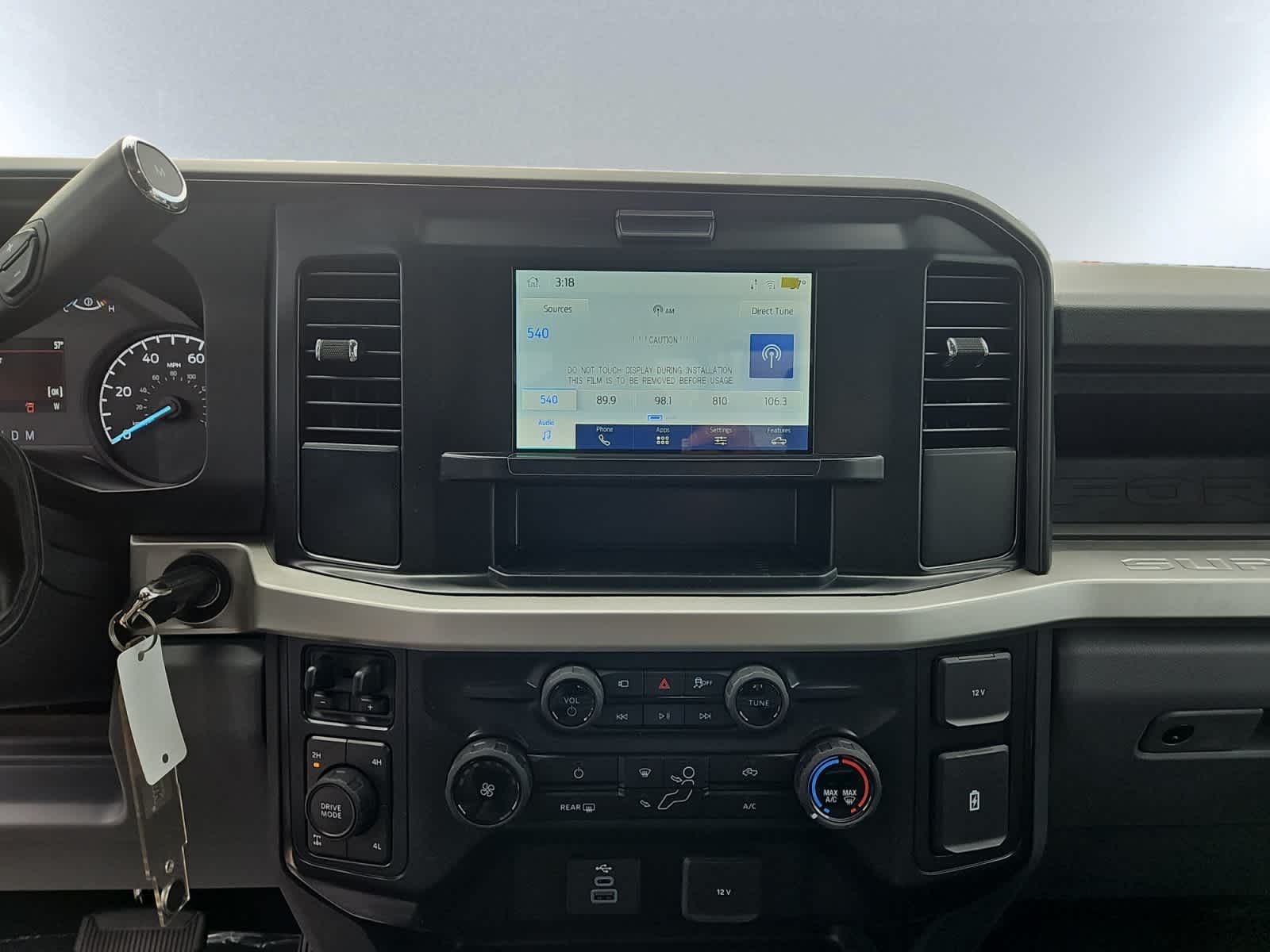 new 2025 Ford Super Duty F-350 SRW car, priced at $64,000