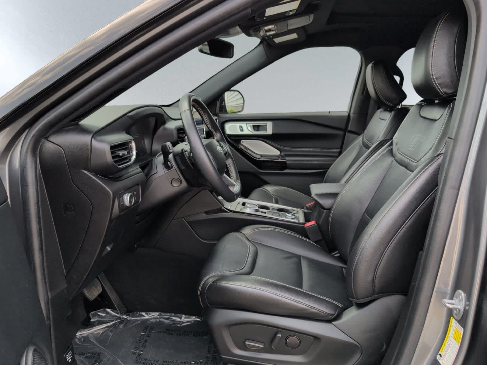 used 2022 Ford Explorer car, priced at $44,998