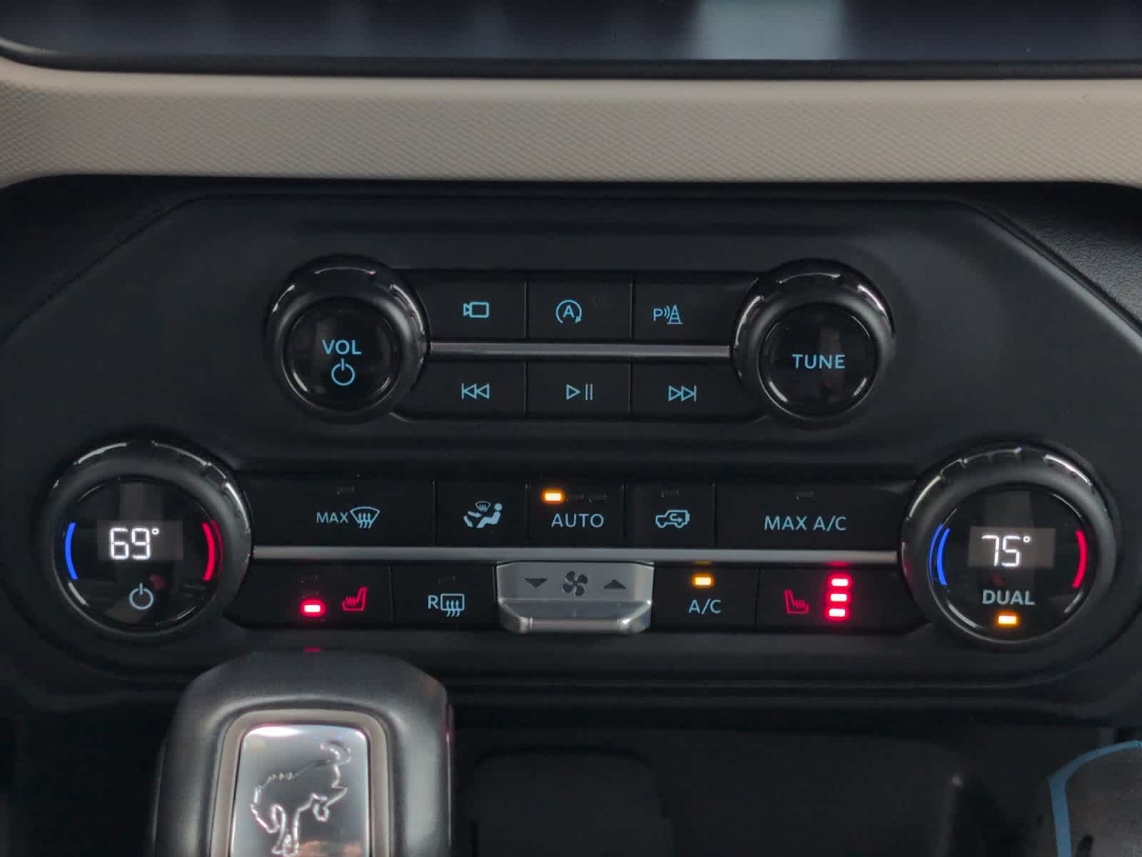used 2023 Ford Bronco car, priced at $49,998