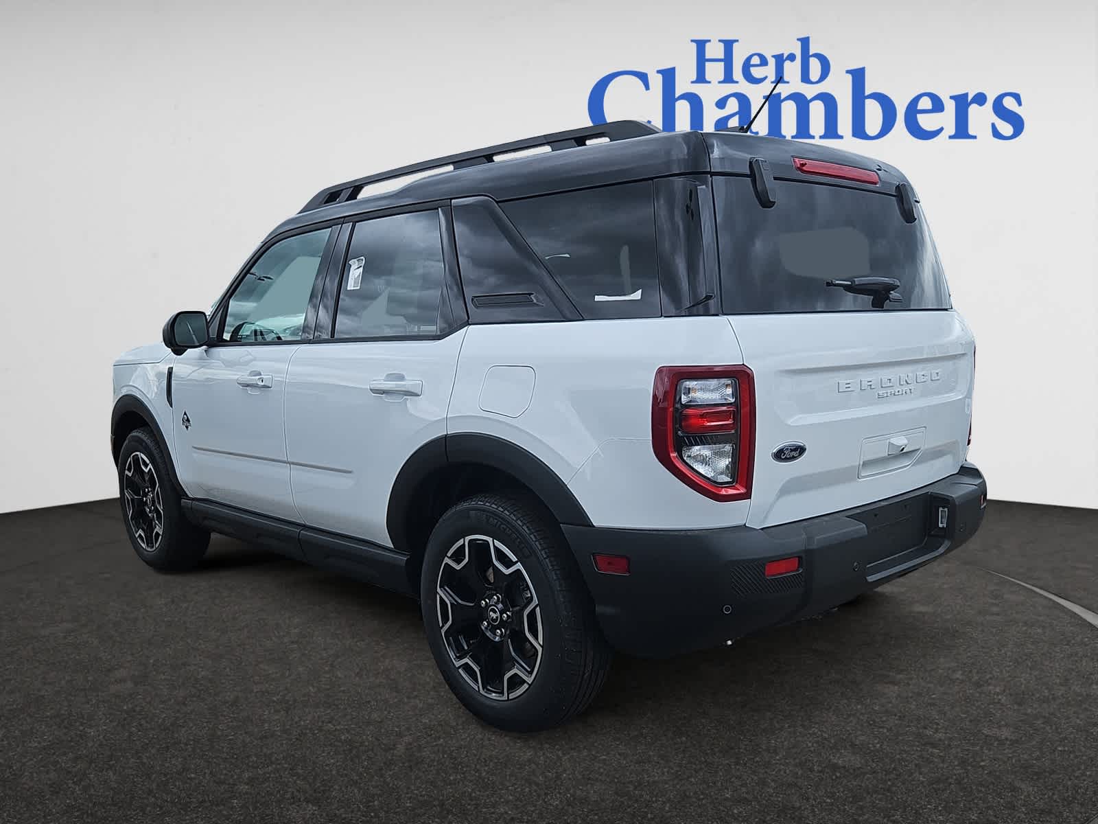new 2025 Ford Bronco Sport car, priced at $37,097