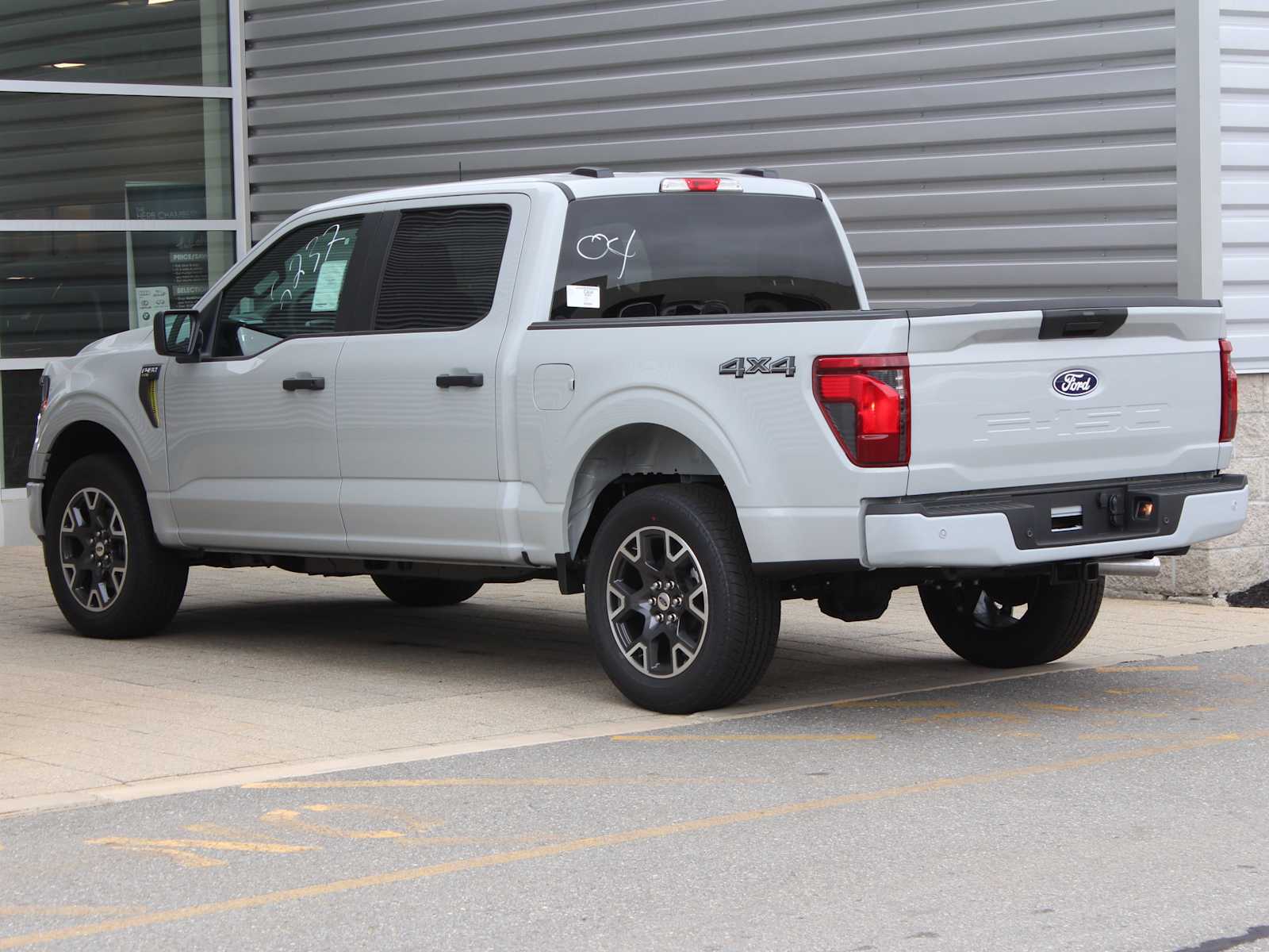 new 2024 Ford F-150 car, priced at $52,960