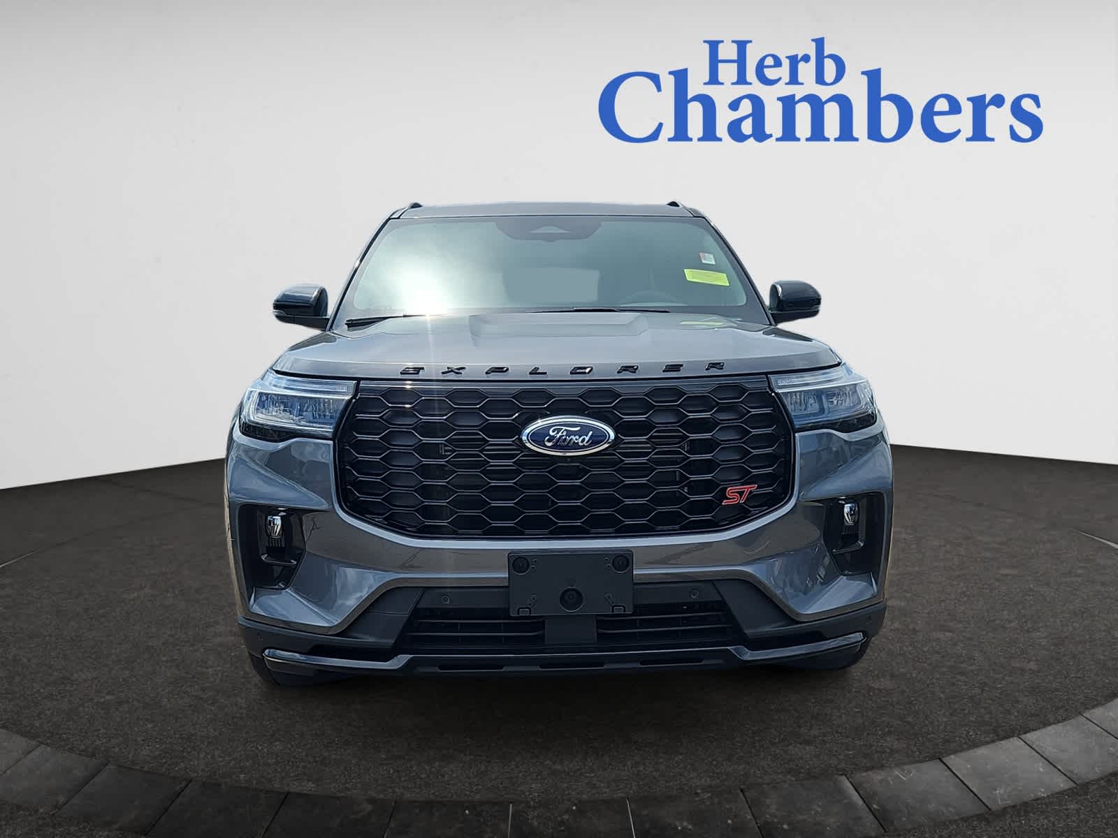 new 2025 Ford Explorer car, priced at $61,660
