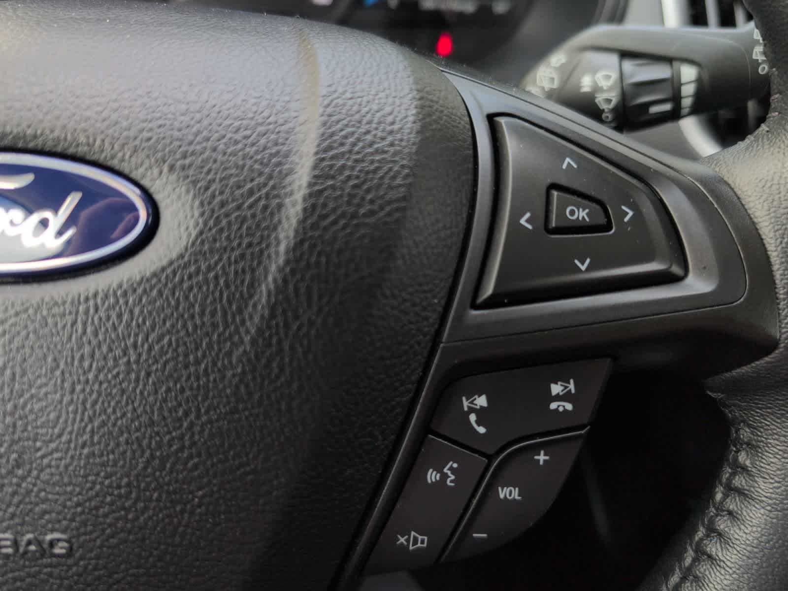 used 2022 Ford Edge car, priced at $25,798