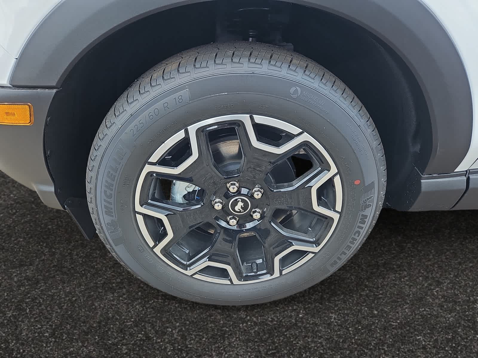new 2025 Ford Bronco Sport car, priced at $37,097