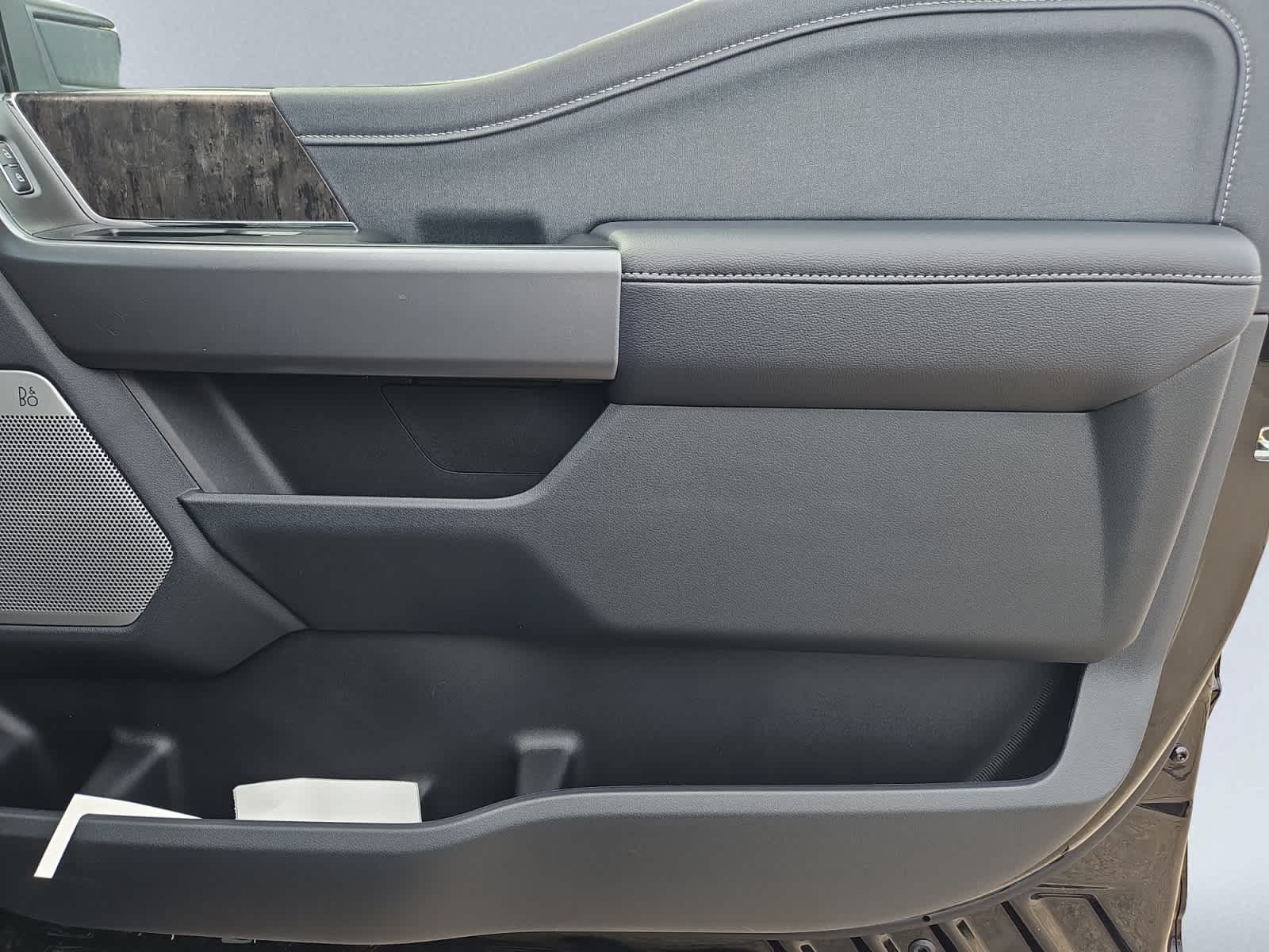 new 2025 Ford Super Duty F-350 SRW car, priced at $91,935