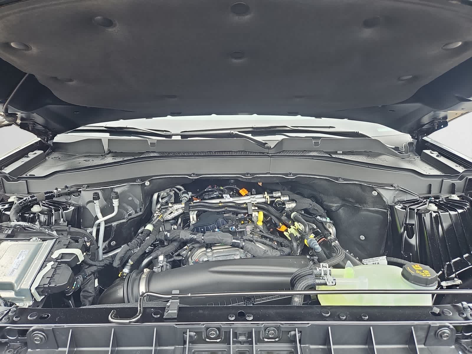 new 2025 Ford Explorer car, priced at $50,440