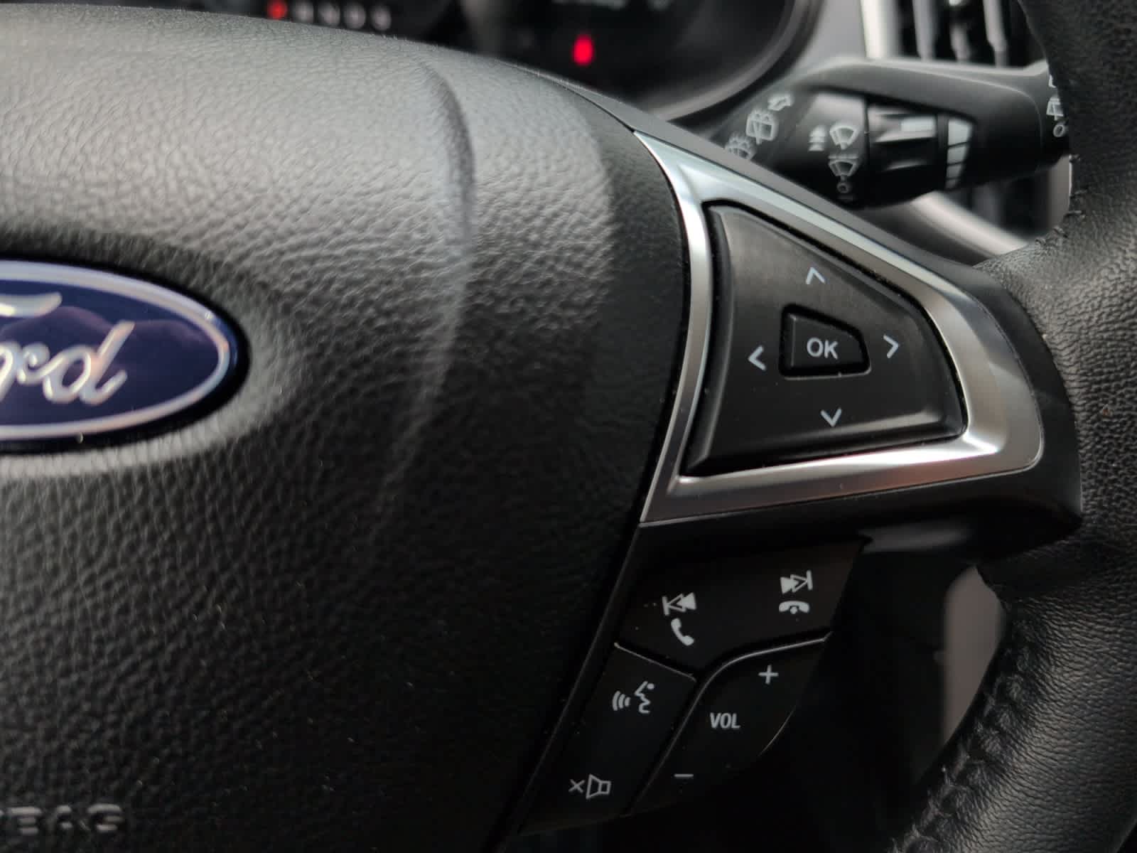 used 2022 Ford Edge car, priced at $25,998