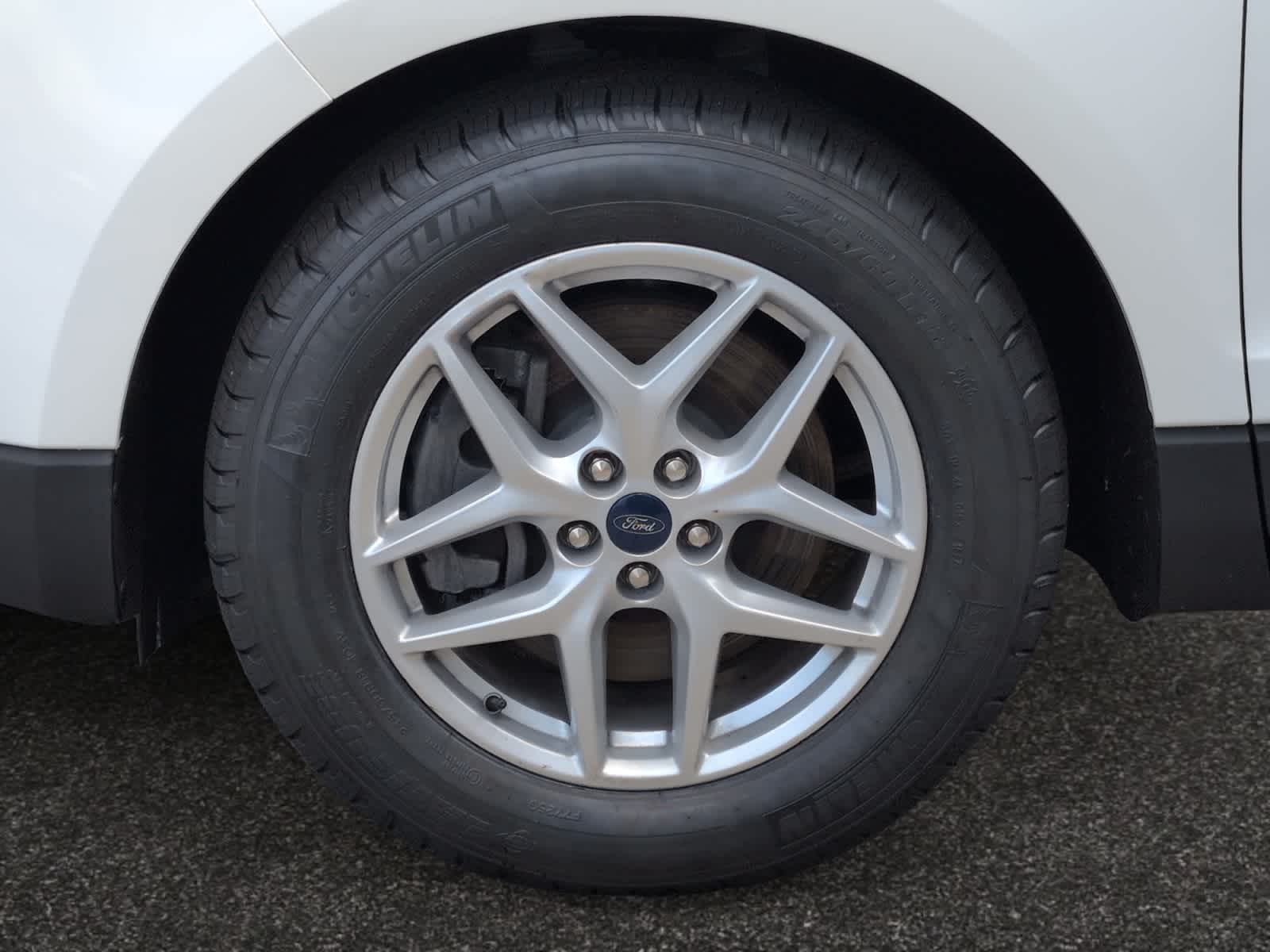 used 2022 Ford Edge car, priced at $25,798