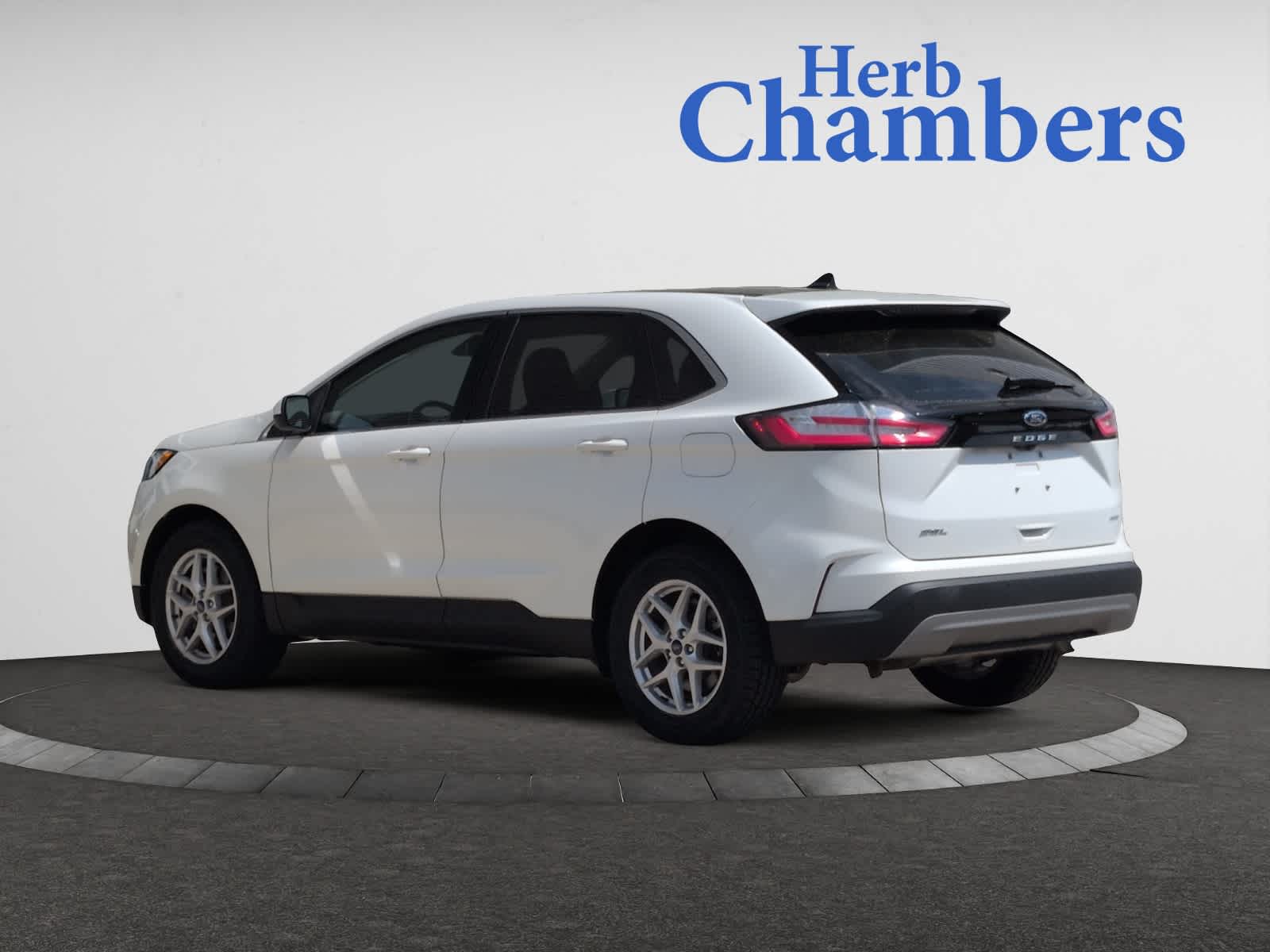 used 2022 Ford Edge car, priced at $27,998
