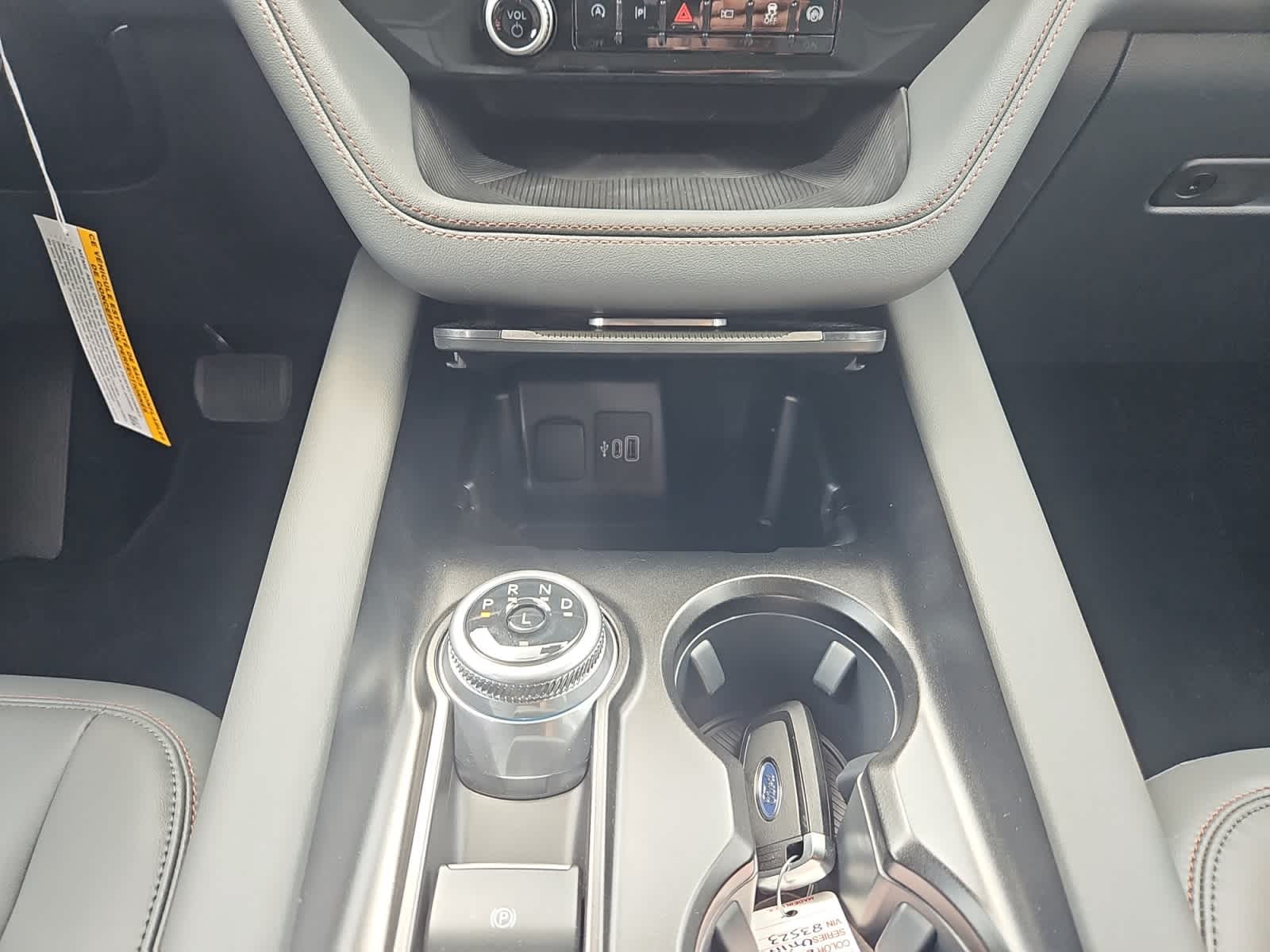 new 2025 Ford Explorer car, priced at $48,185