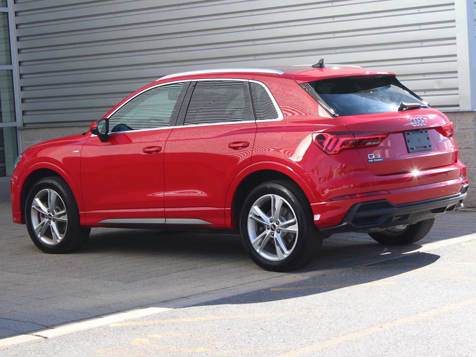 used 2022 Audi Q3 car, priced at $28,998