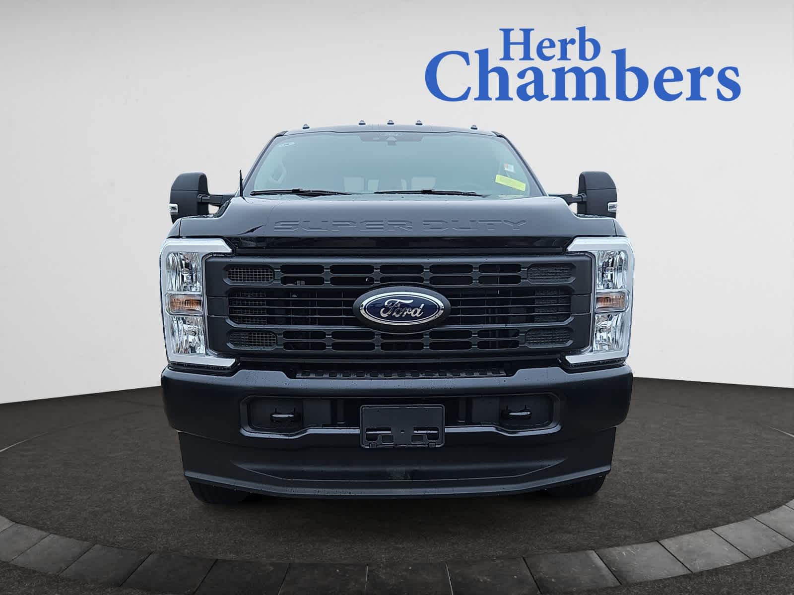 new 2025 Ford Super Duty F-250 SRW car, priced at $56,195