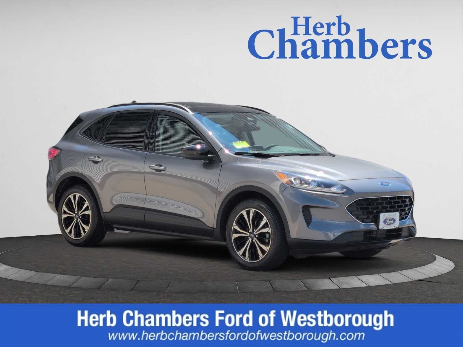 used 2022 Ford Escape car, priced at $25,998