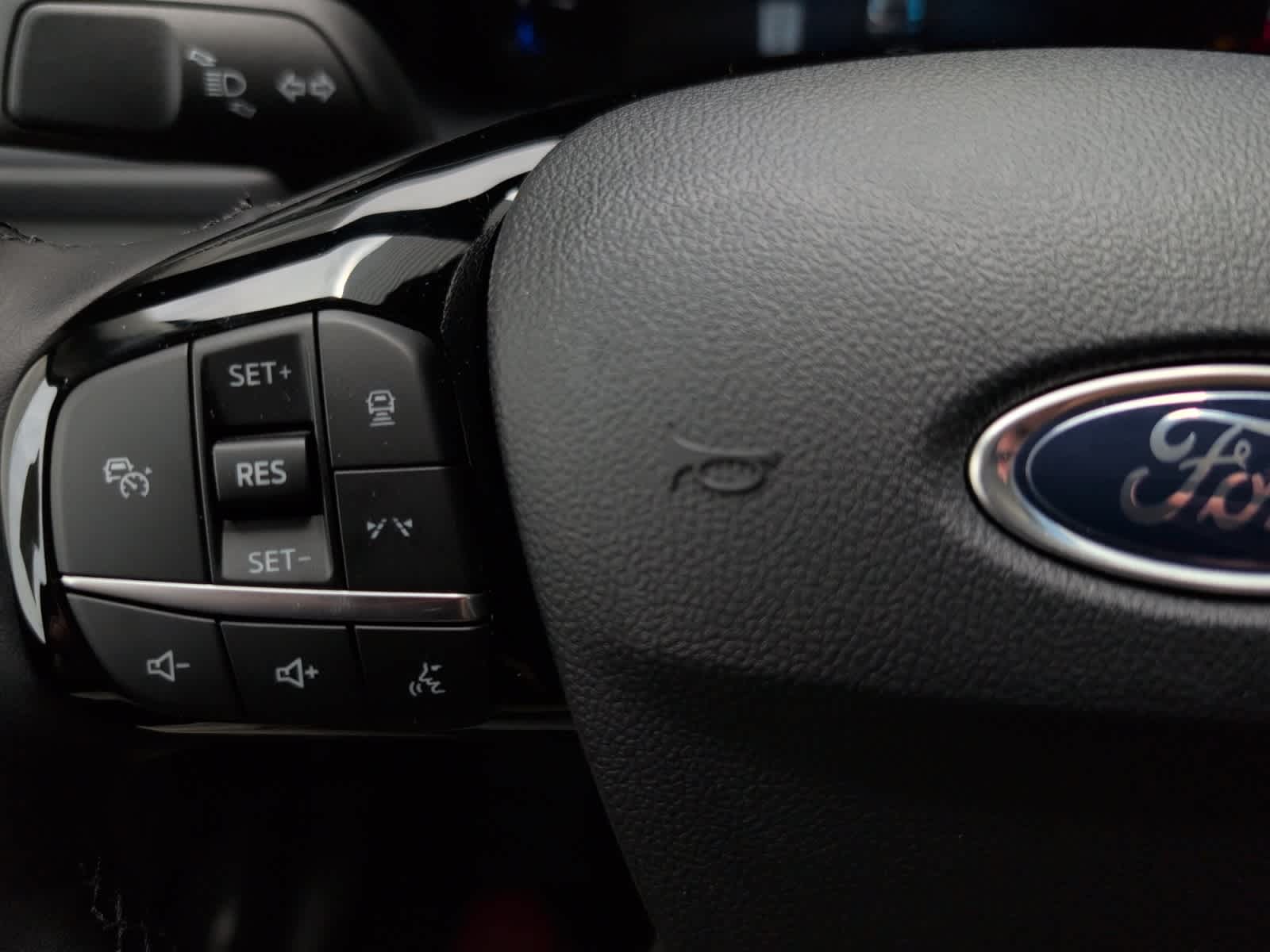 new 2025 Ford Escape car, priced at $37,321
