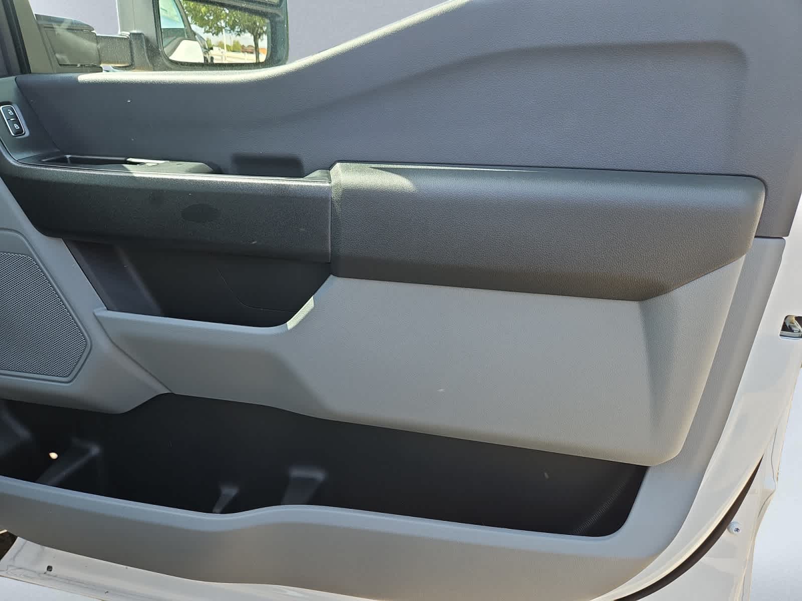 new 2025 Ford Super Duty F-350 SRW car, priced at $53,855