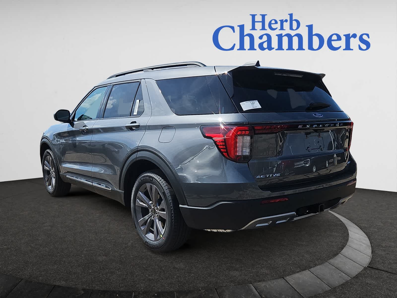 new 2025 Ford Explorer car, priced at $46,707