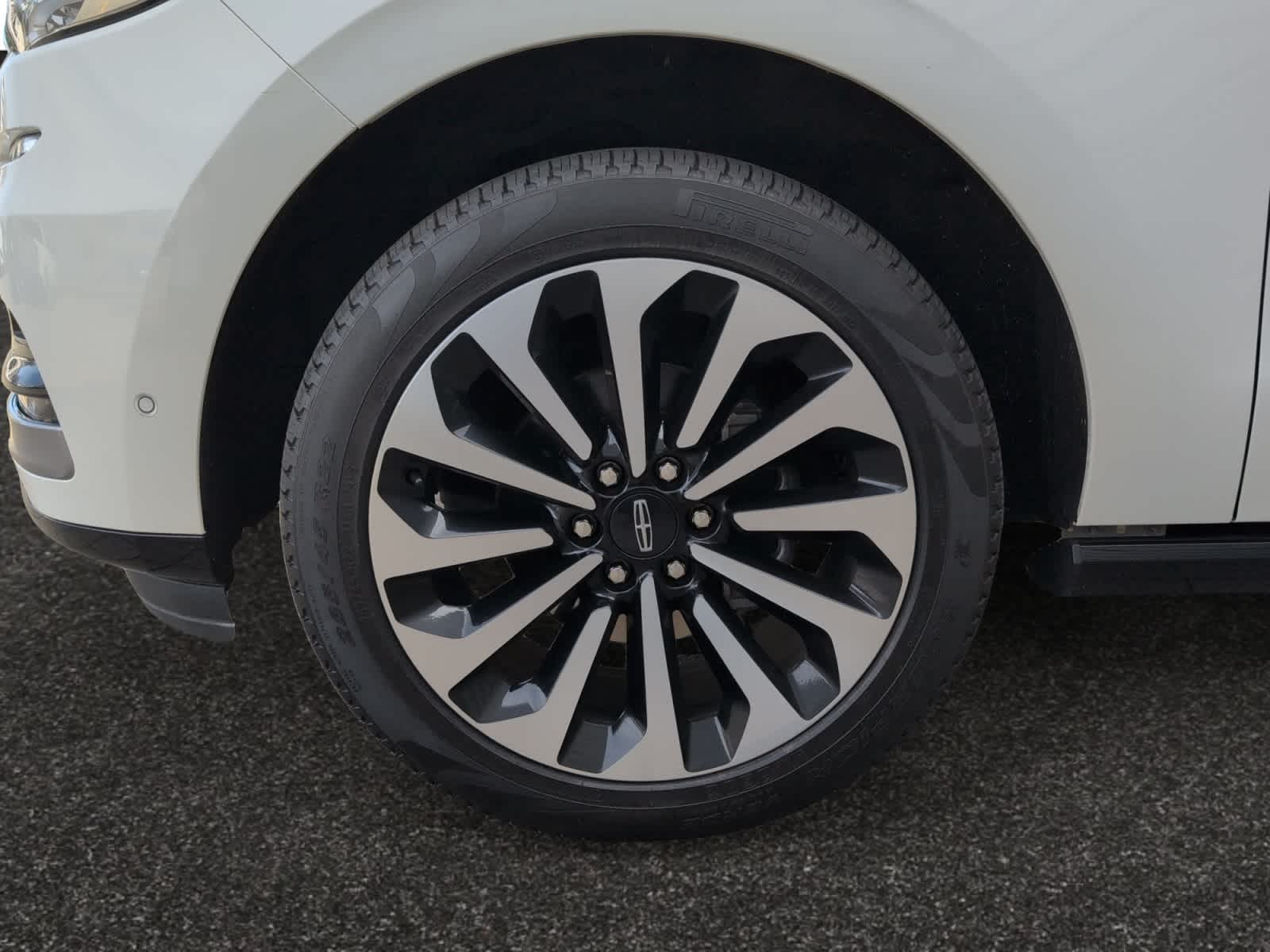used 2023 Lincoln Navigator L car, priced at $69,798