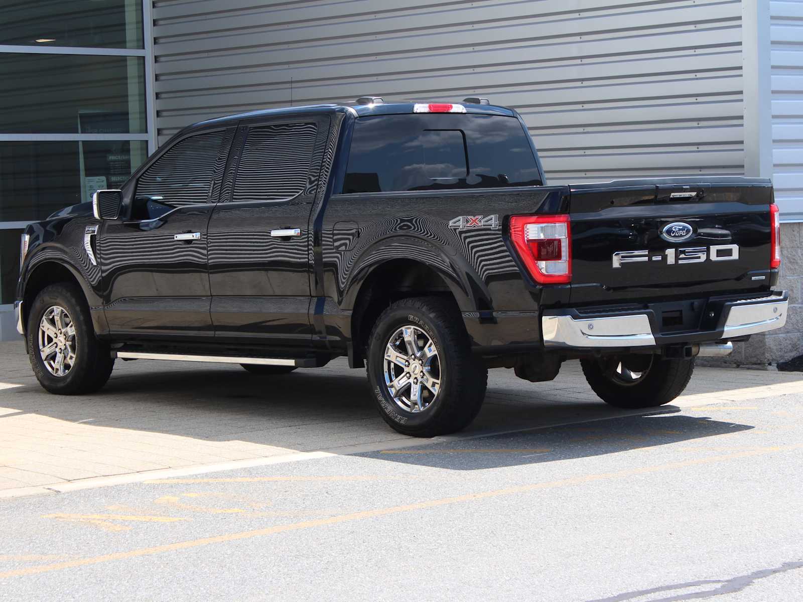 used 2021 Ford F-150 car, priced at $40,998