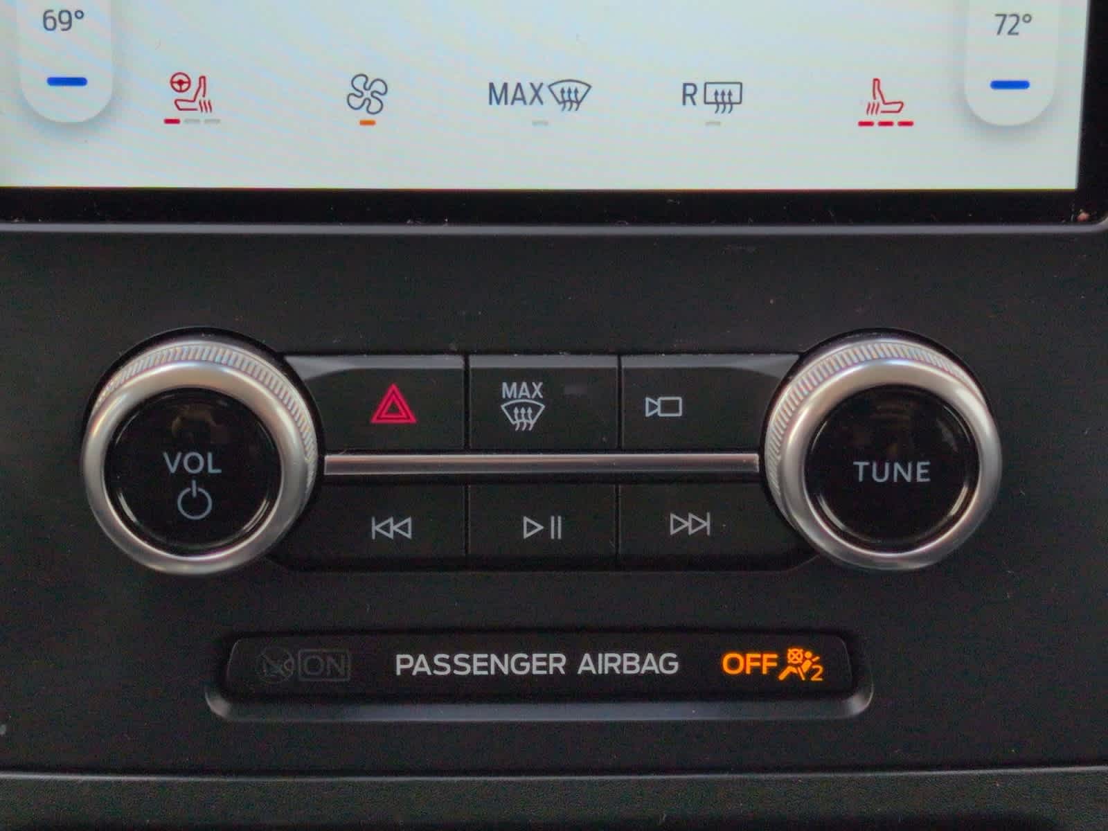 used 2022 Ford Edge car, priced at $27,998