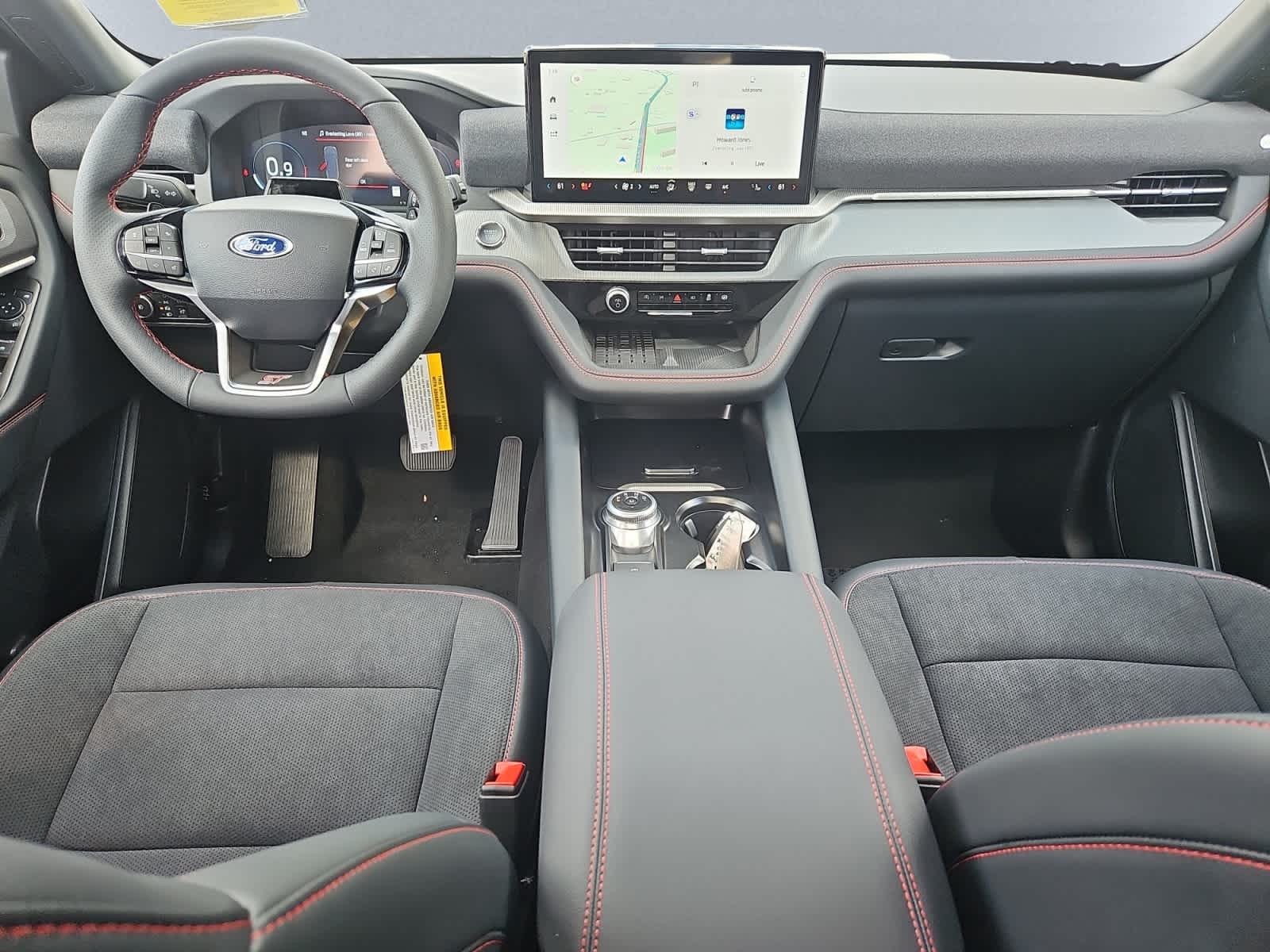 new 2025 Ford Explorer car, priced at $61,685