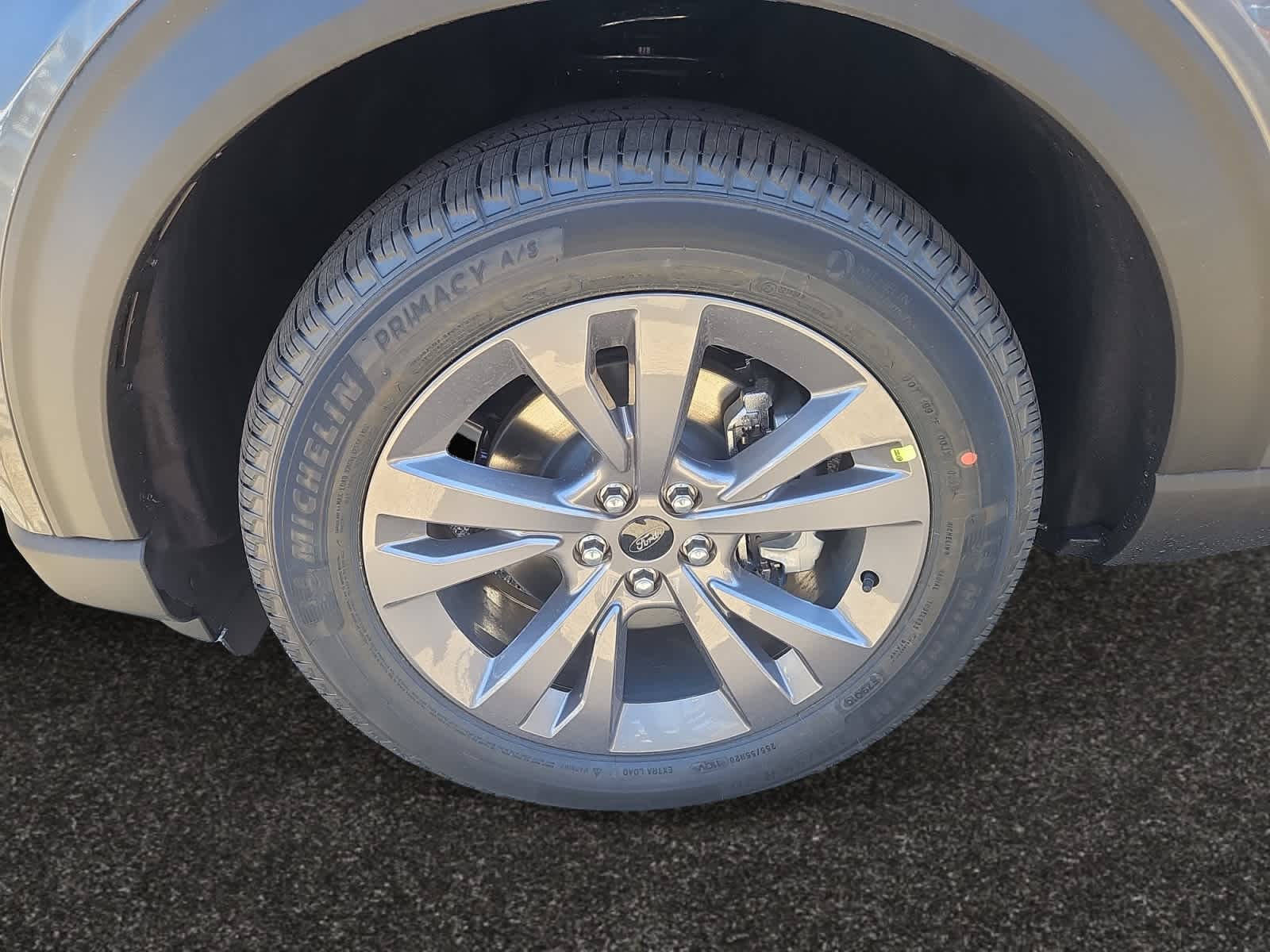 new 2025 Ford Explorer car, priced at $44,703