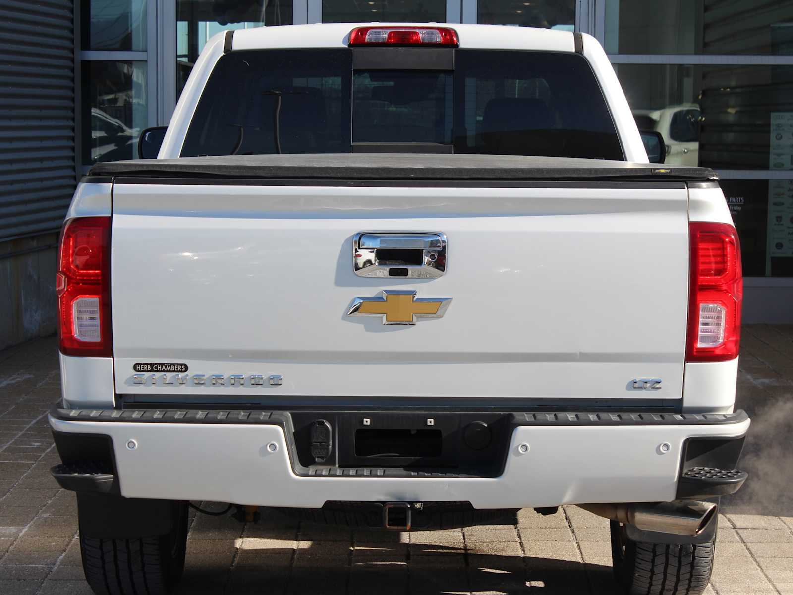 used 2018 Chevrolet Silverado 1500 car, priced at $27,998