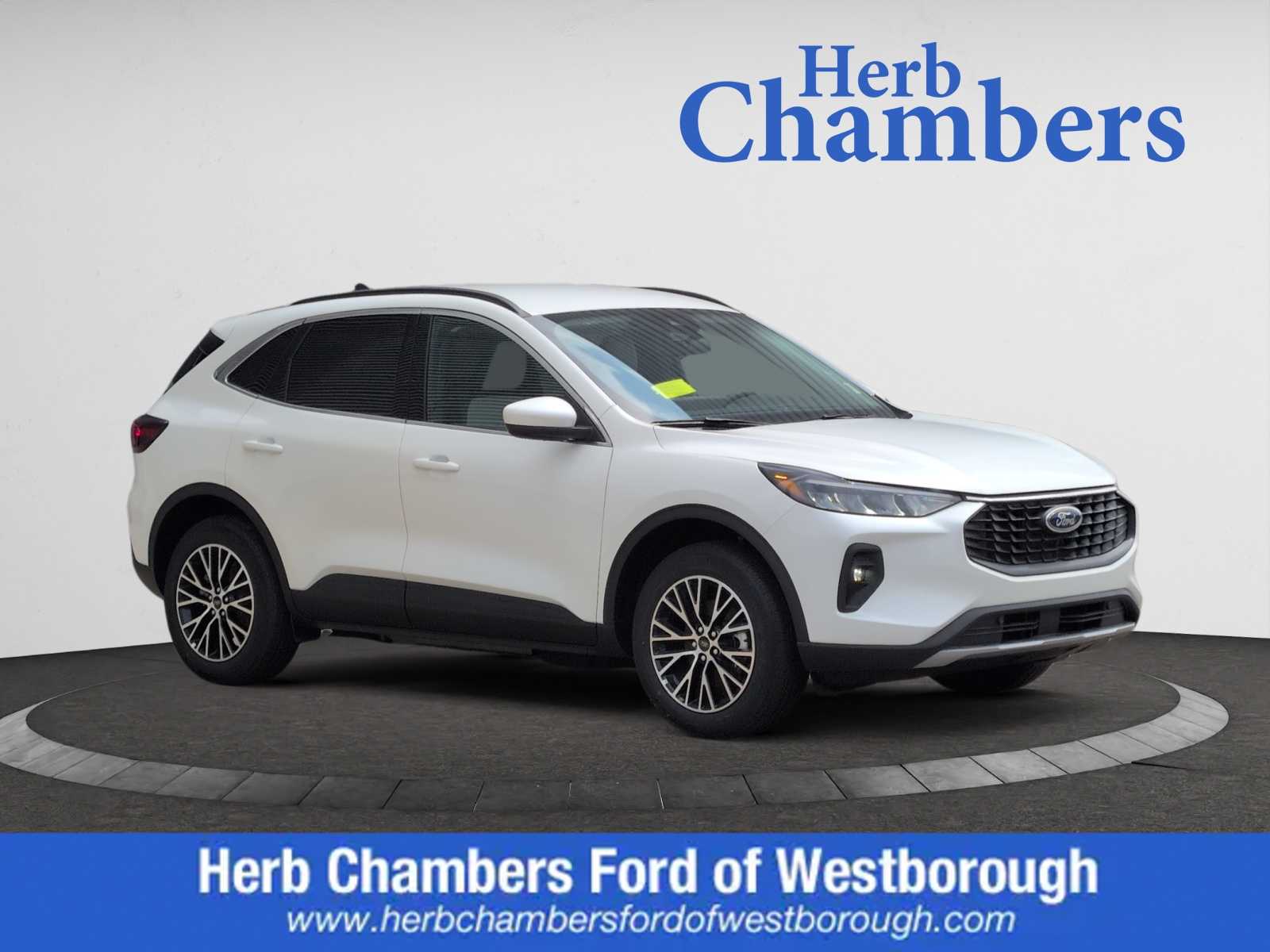 new 2025 Ford Escape car, priced at $37,321