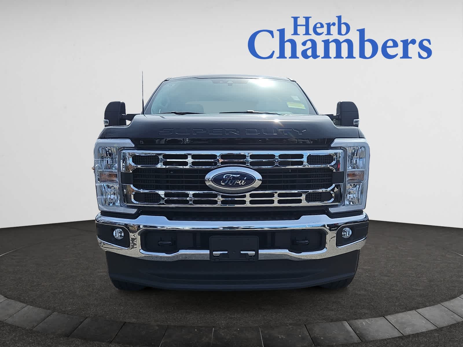 new 2025 Ford Super Duty F-250 SRW car, priced at $56,620